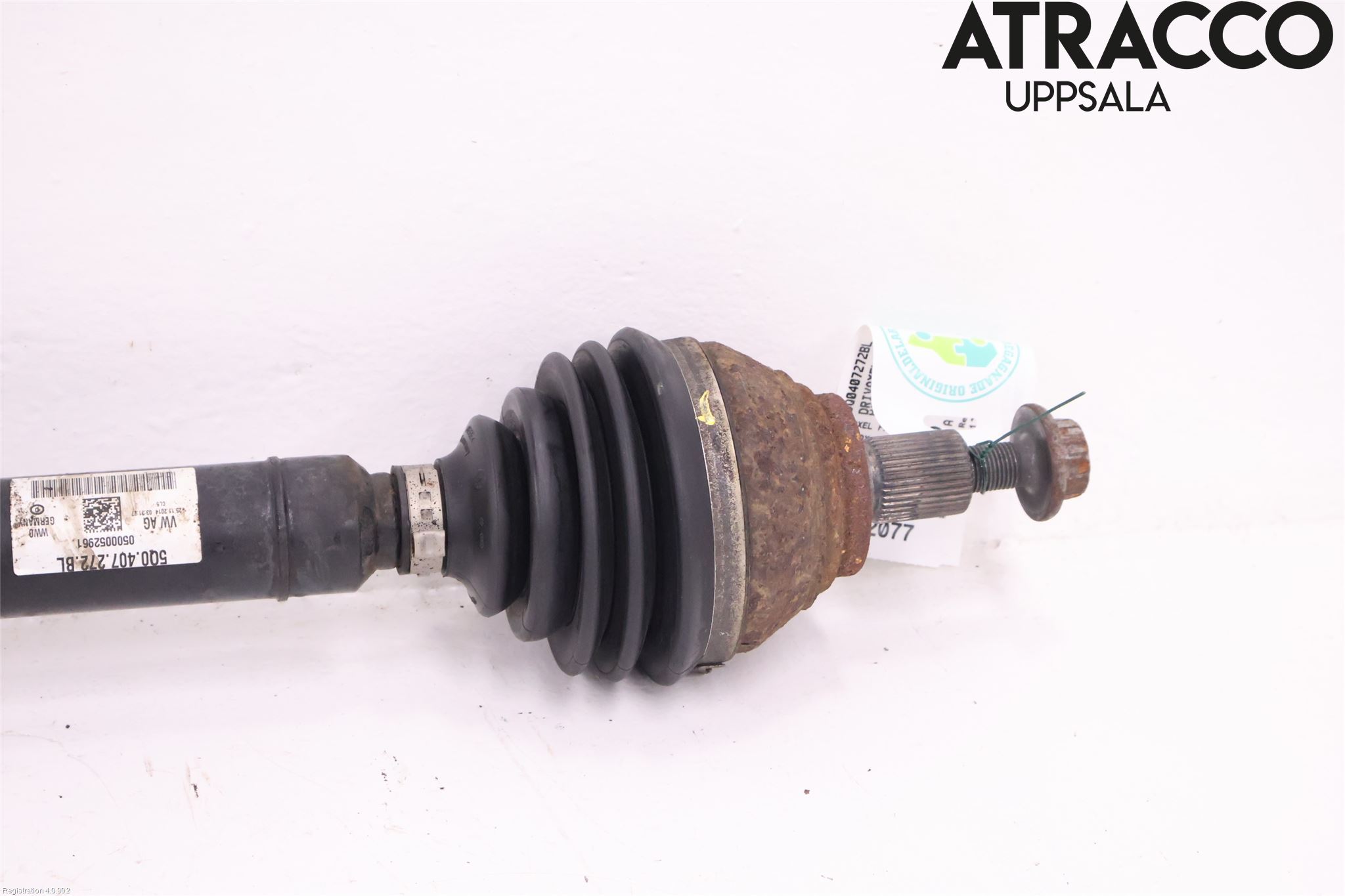 Volkswagen VW CADDY 11-15 Drivaxel Fram Höger