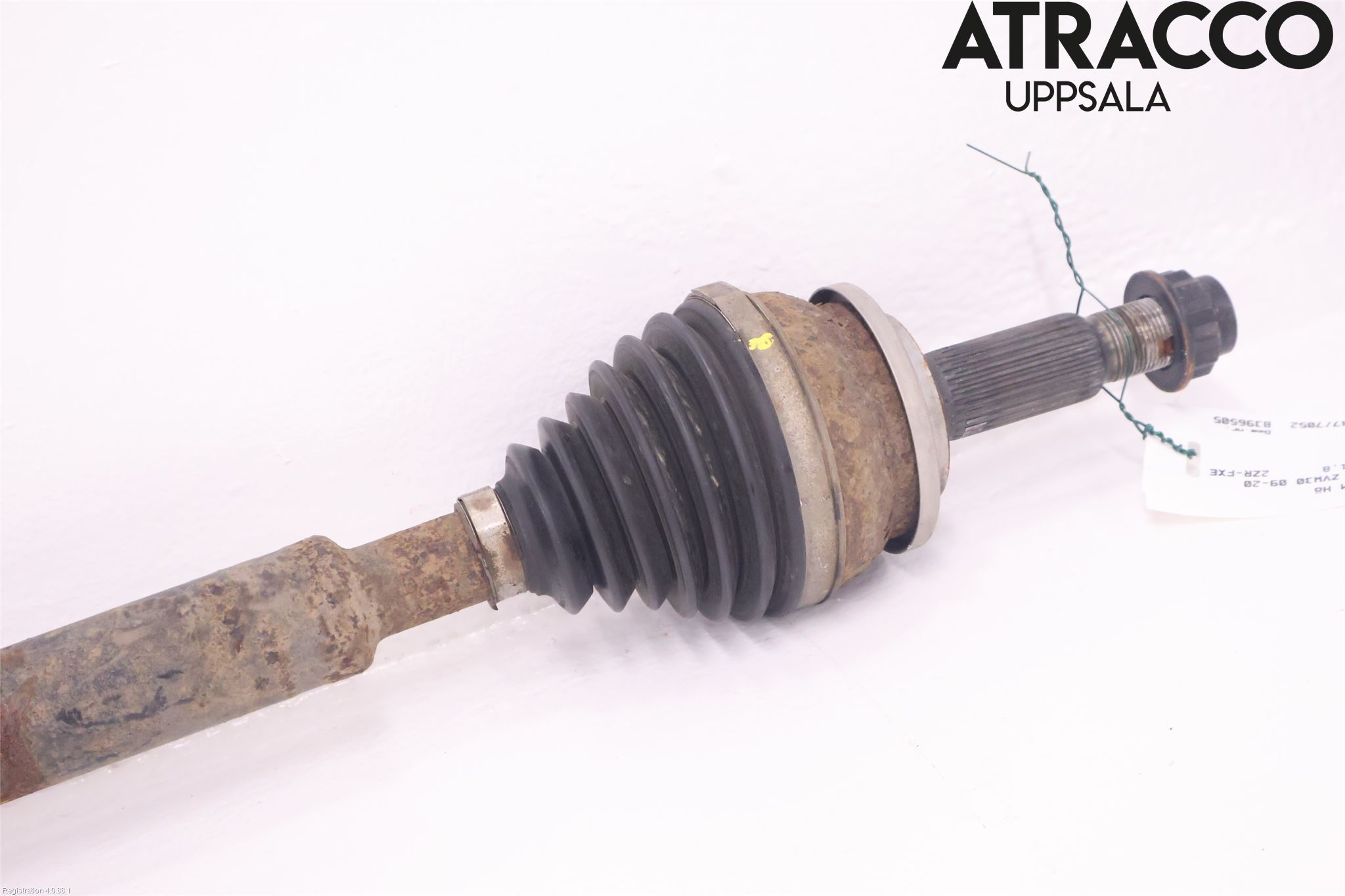 Toyota PRIUS ZVW30 09-20 Drivaxel Fram Höger