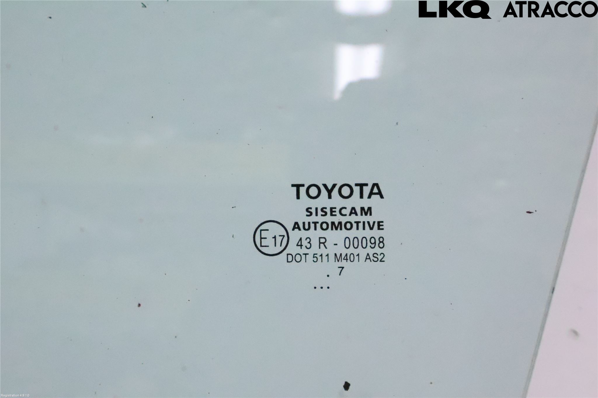 Toyota C-HR 16-23 Dörruta Fram Vänster
