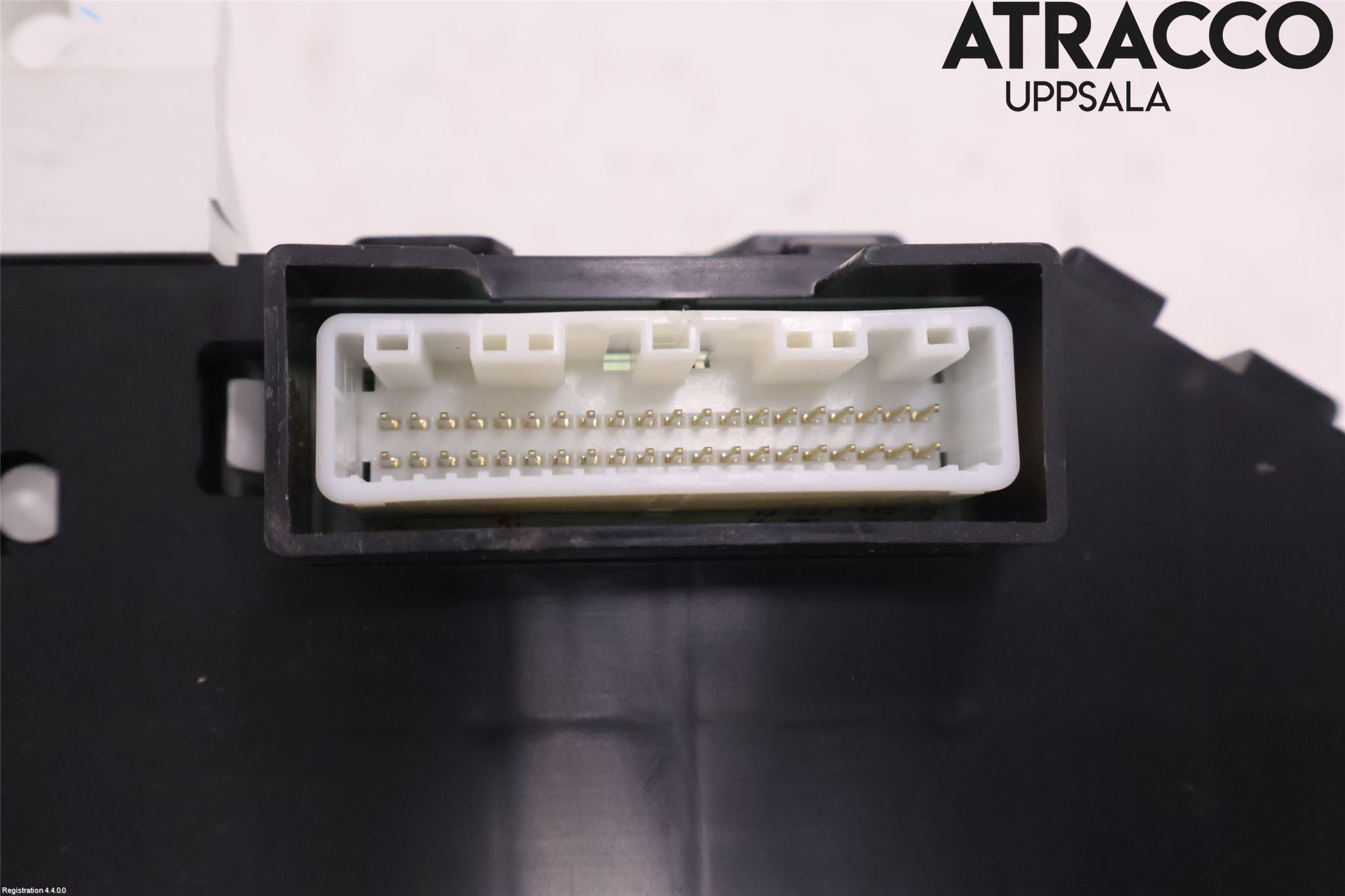 Infiniti FX35/FX45 Instrument Komb