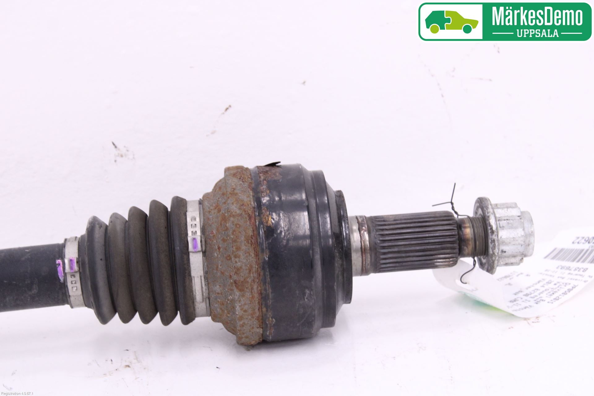 Volkswagen VW TOUAREG 7P 11-18 Drivaxel Bak Vänster