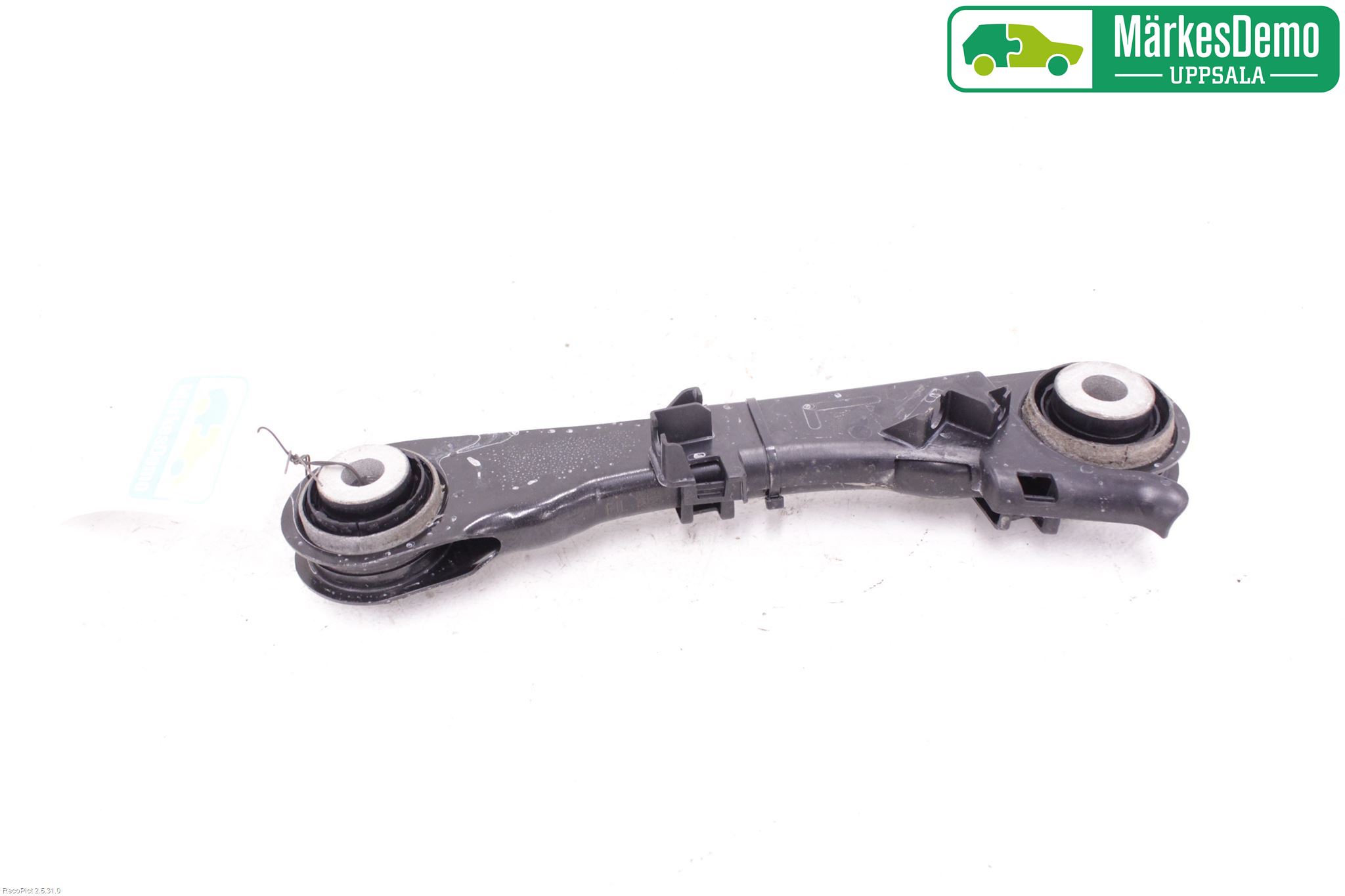 BMW 5 G30/G31/F90 17-23 Bärarm Bak Övre Vänster