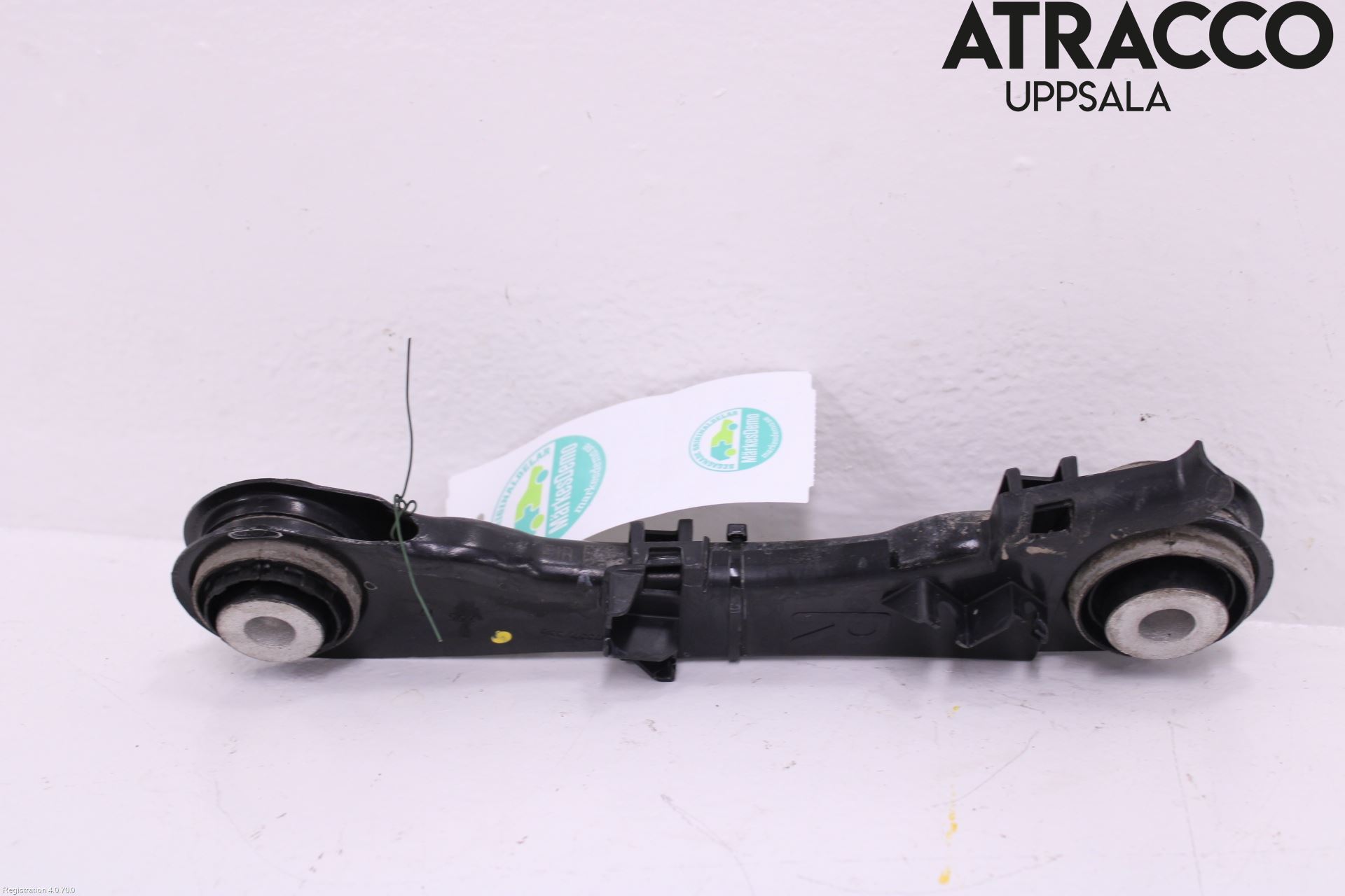 BMW 5 G30/G31/F90 17-23 Bärarm Bak Övre Höger
