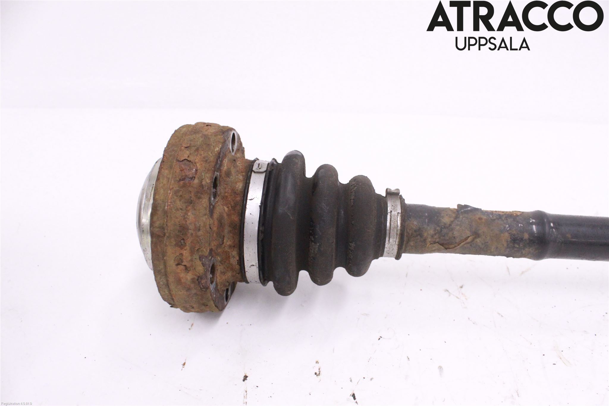 BMW 1 E87/81 5D/3D 03-11 Drivaxel Bak Höger
