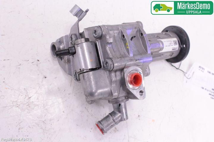 BMW 5 F10/F11/F18 09-17 Styrservopump