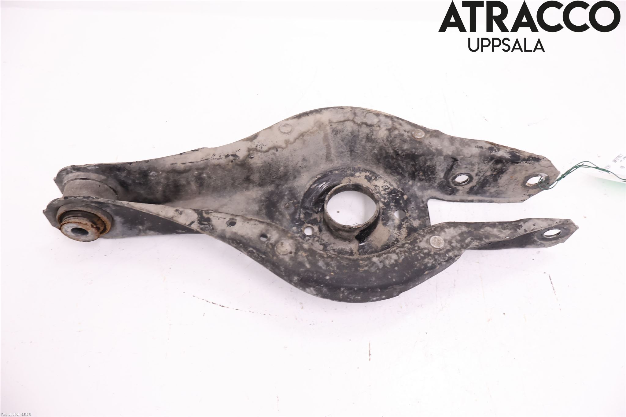 BMW 3 F30/F31/F80 12-19 Bärarm Bak Höger