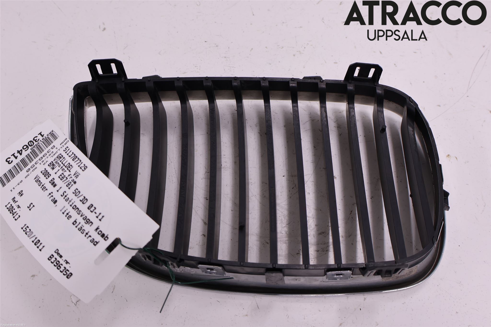 BMW 1 E87/81 5D/3D 03-11 Grilldel Vänster