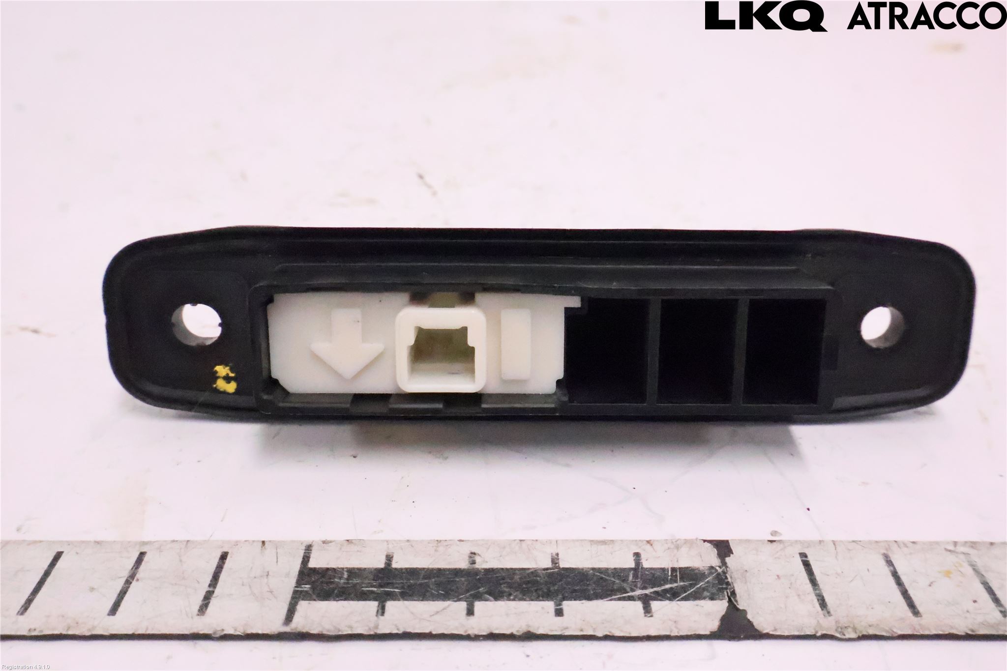 Toyota YARIS XP130 12-14 Bakluckehandtag