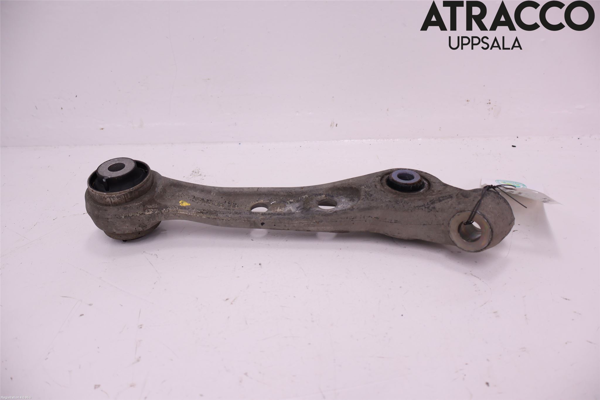 BMW 5 F10/F11/F18 09-17 Bärarm Fram Undre Vä