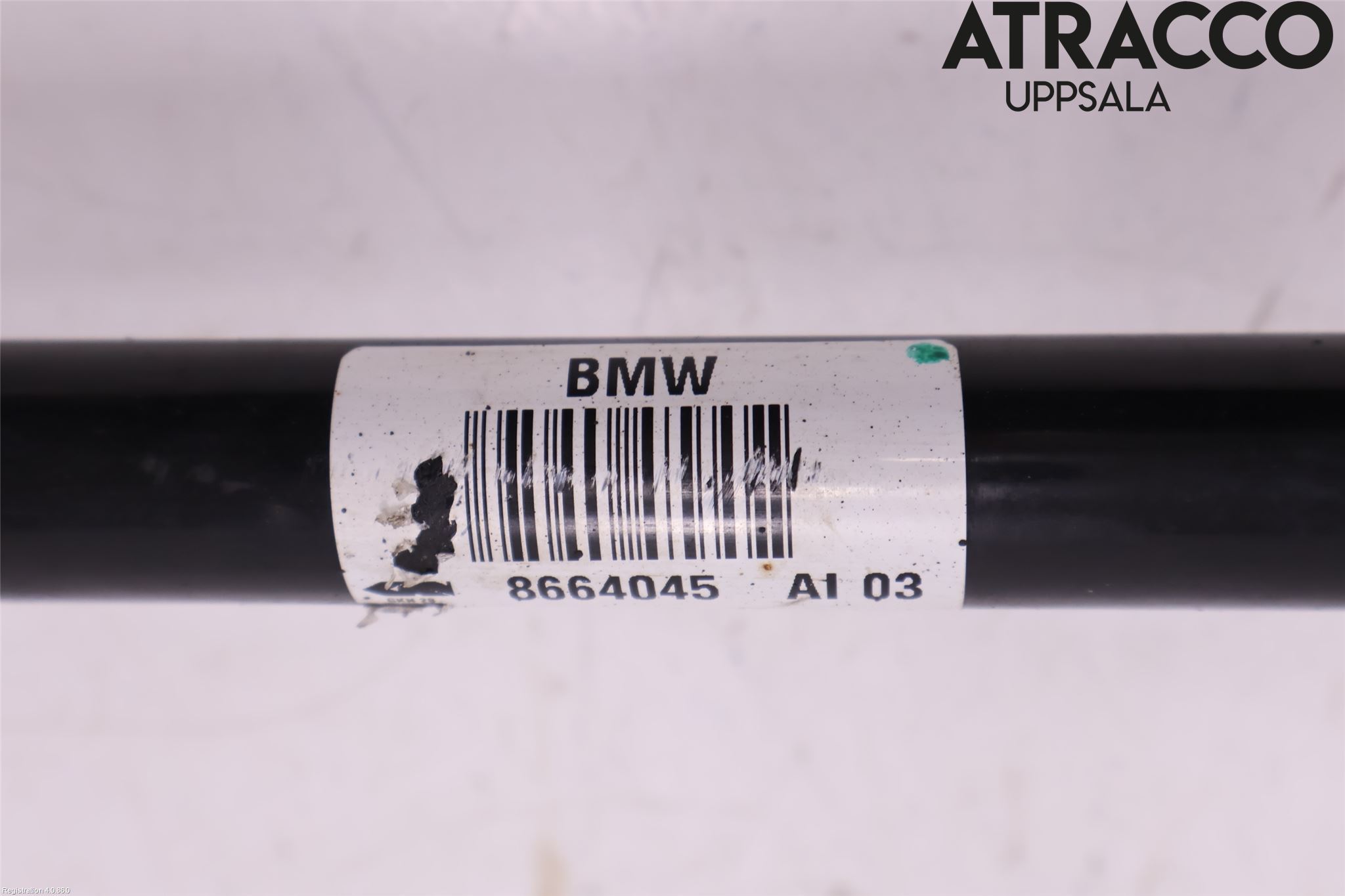 BMW 5 G30/G31/F90 17-23 Drivaxel Bak Vänster