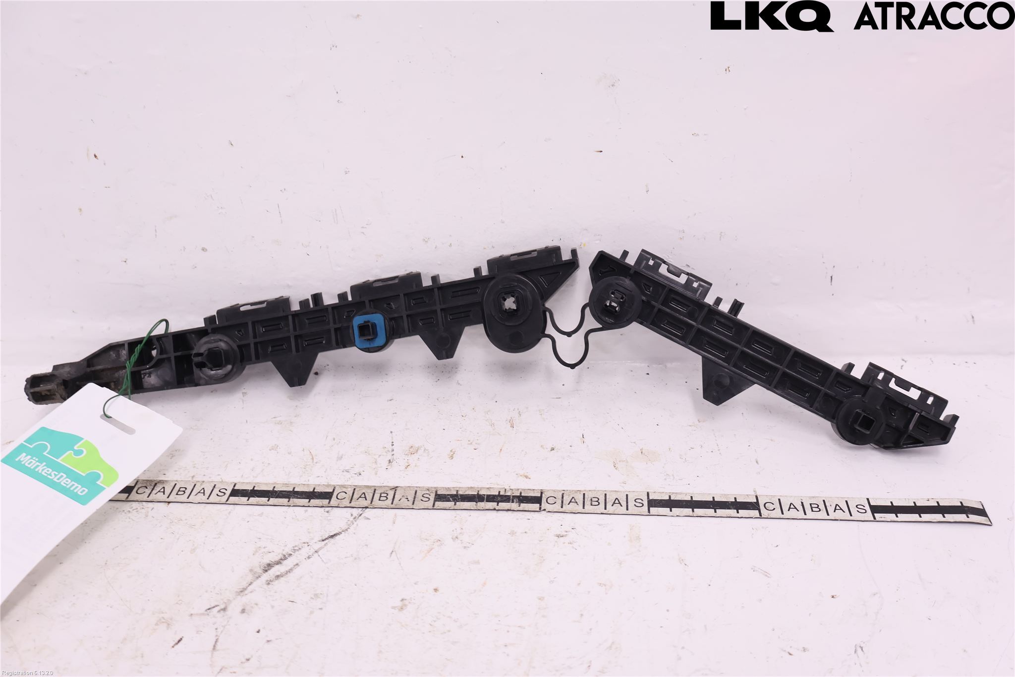 Toyota RAV4 19- Stötfångarfäste Bak Hö