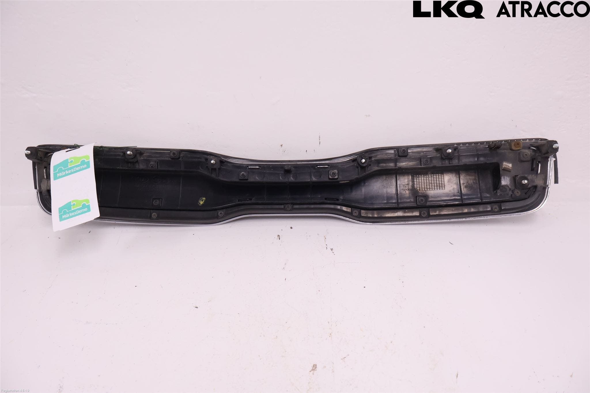 Kia SOUL 09- Grilldel Mitt