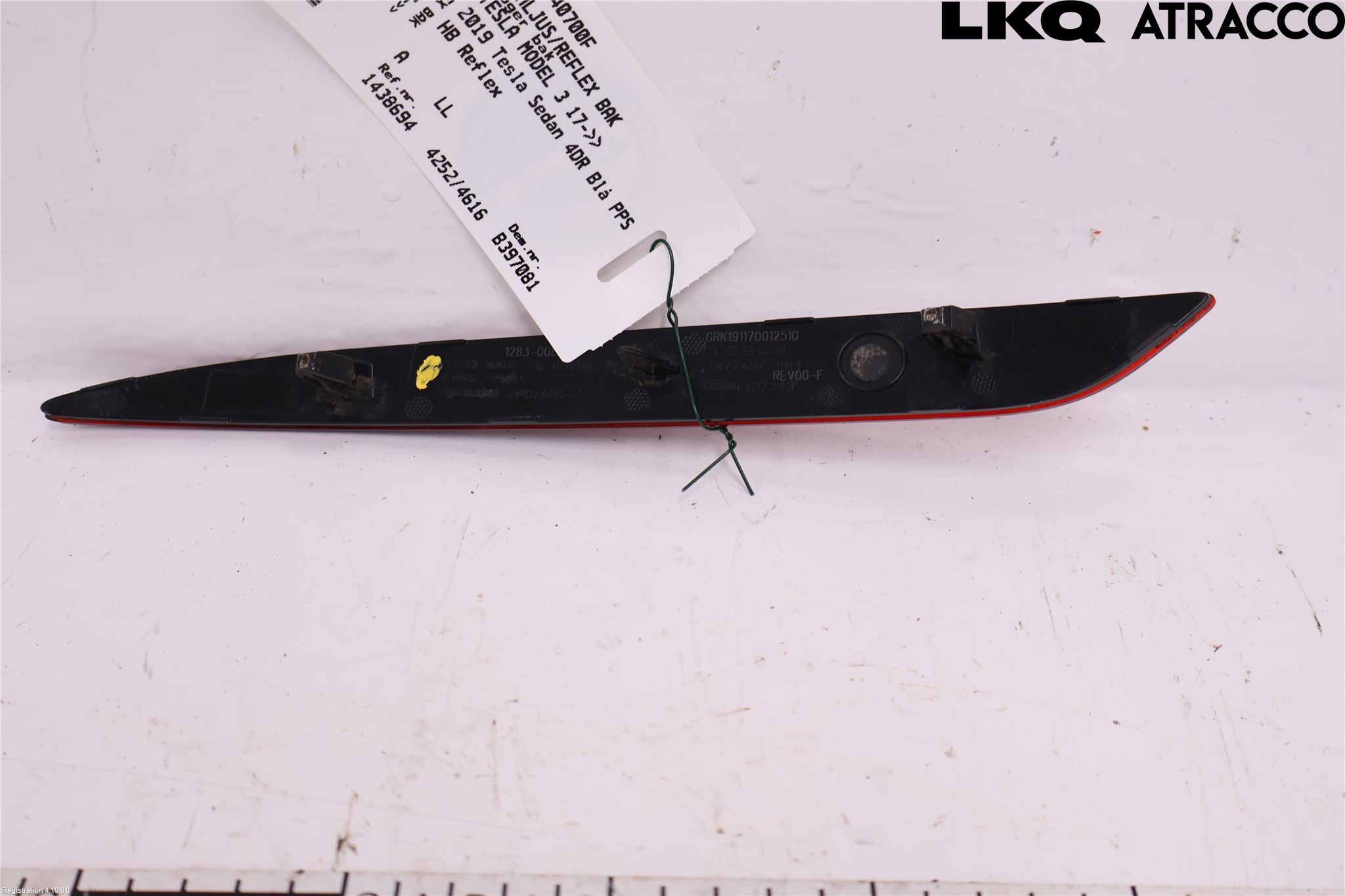 Tesla MODEL 3 17- Dimljus/Reflex Bak