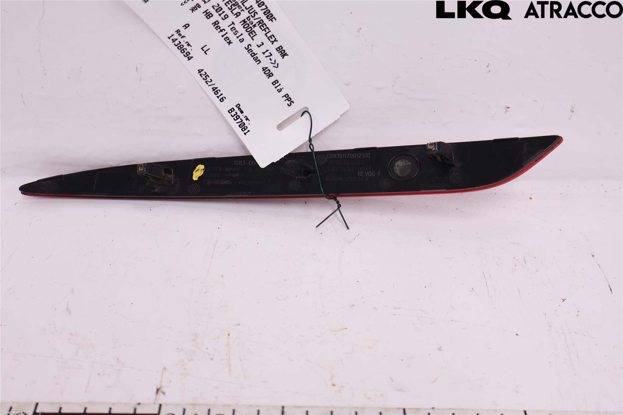 Tesla MODEL 3 17- Dimljus/Reflex Bak