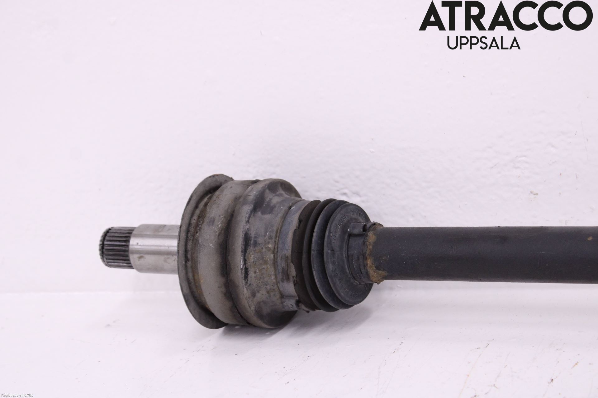 Mercedes-Benz MB C-KLASS (W204) 07-15 Drivaxel Bak Höger