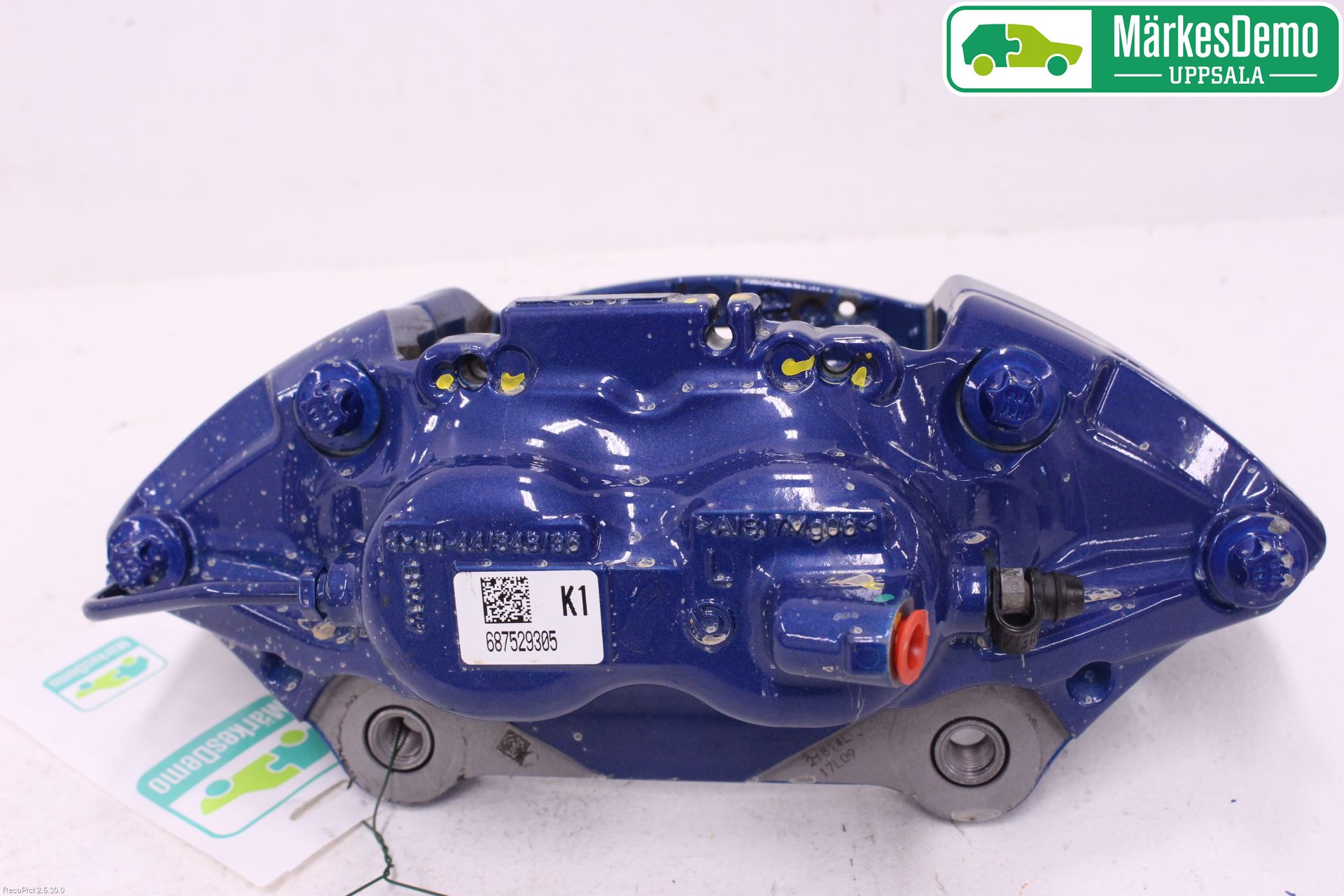 BMW 5 G30/G31/F90 17-23 Bromsok Fram Vänster