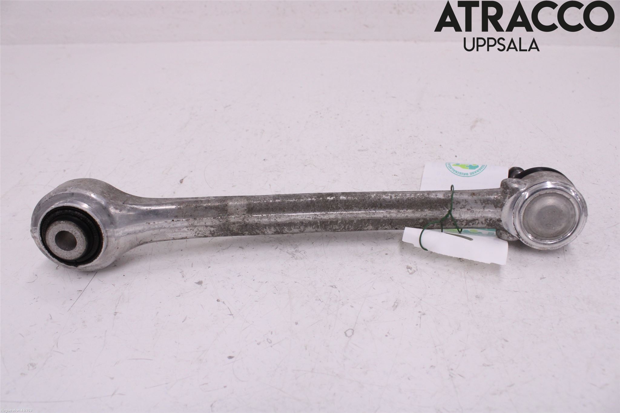 BMW 2 F22/F23/F87 Coupé/Cab 13-21 Bärarm Bak Övre Vänster
