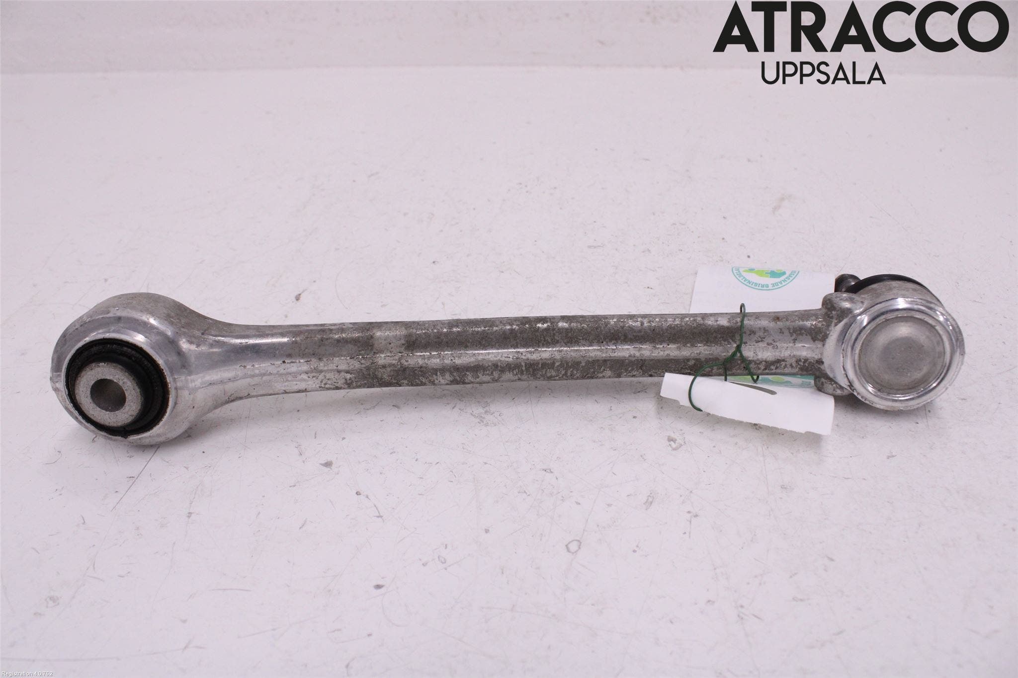 BMW 2 F22/F23/F87 Coupé/Cab 13-21 Bärarm Bak Övre Vänster