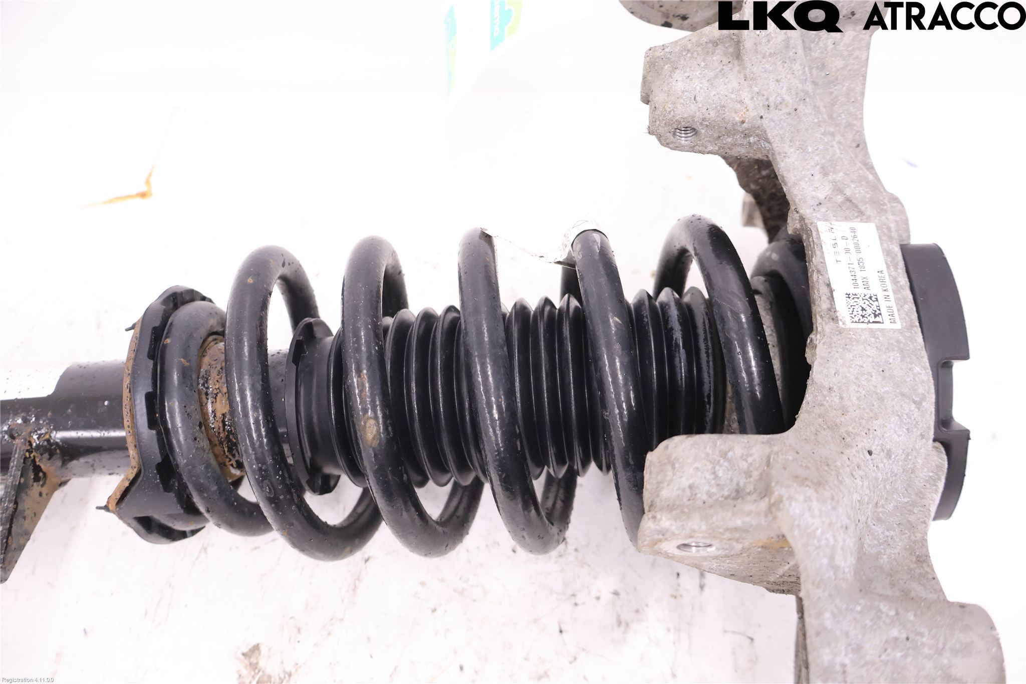 Tesla MODEL 3 17- Fjäderben Fram Vänster