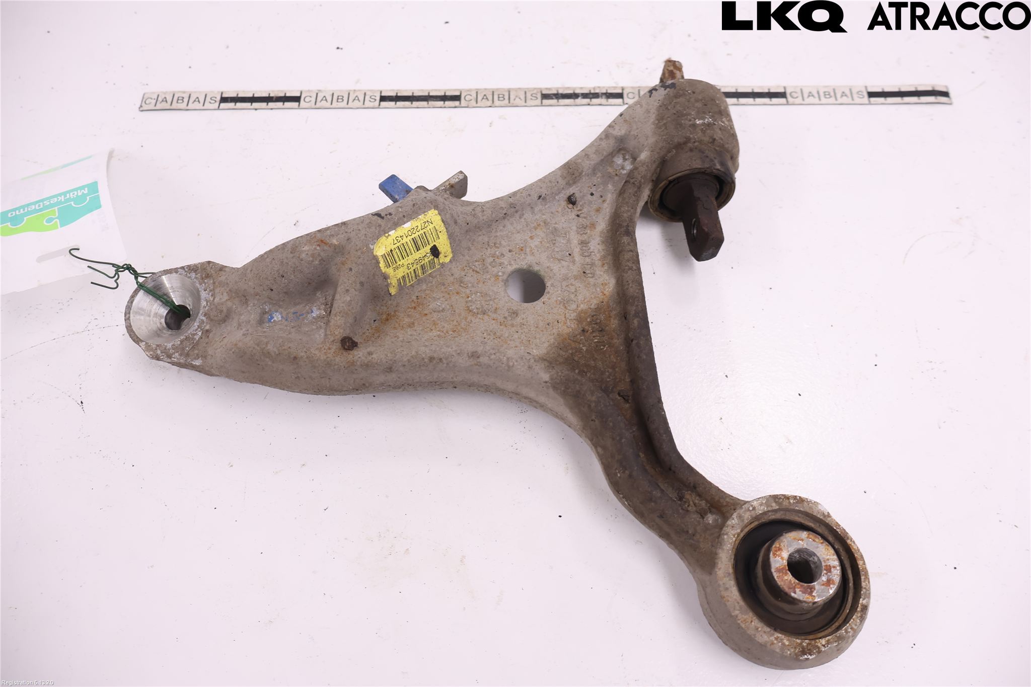 Volvo V70 05-08 Bärarm Fram Undre Vä