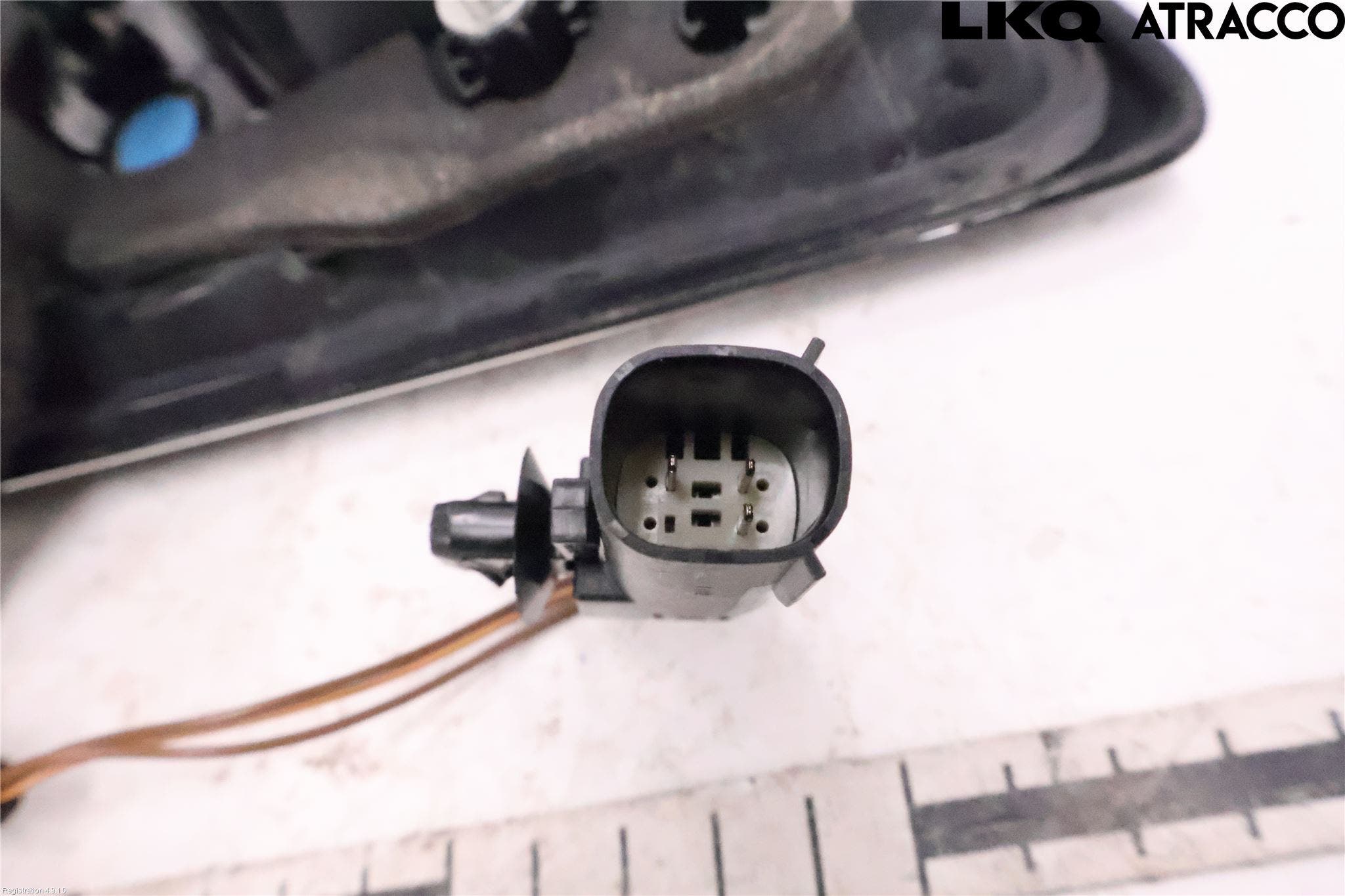 Ford KUGA 17-19 Bakljus Lucka Hö