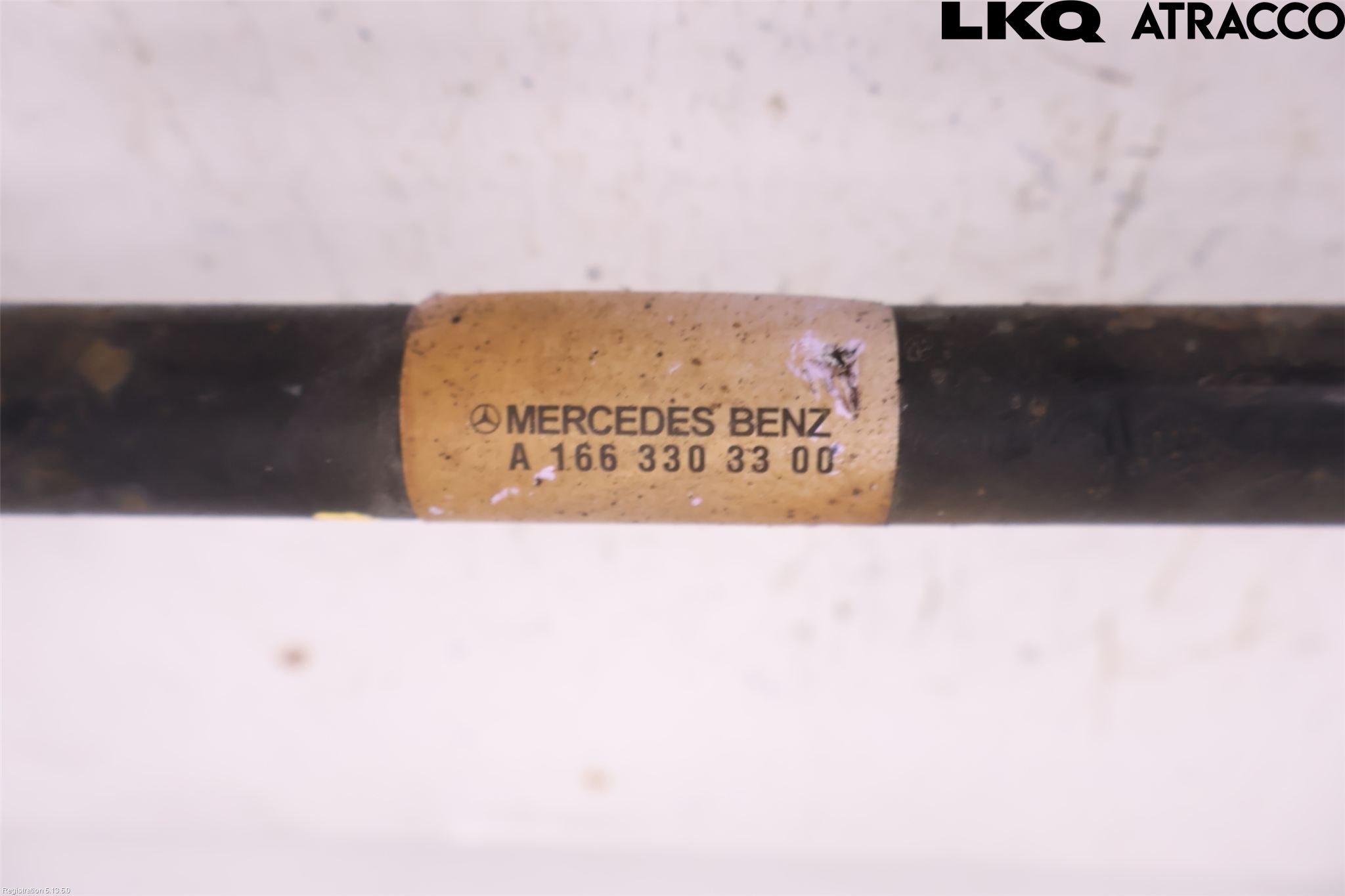 Mercedes-Benz MB ML/GLE-KLASS (W166) 12-18 Drivaxel Fram Vänster