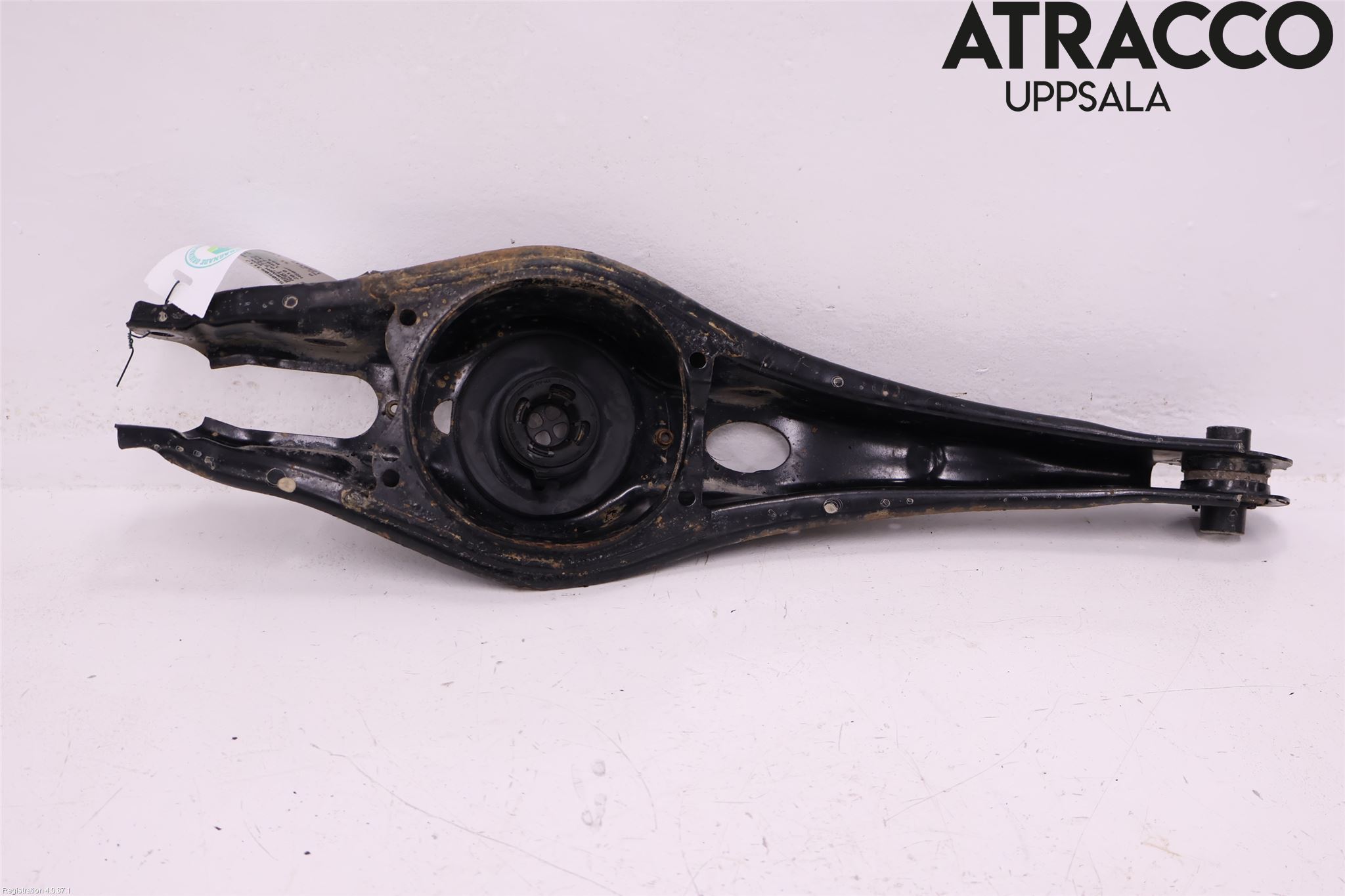 Audi Q2/SQ2 17- Bärarm Bak Höger