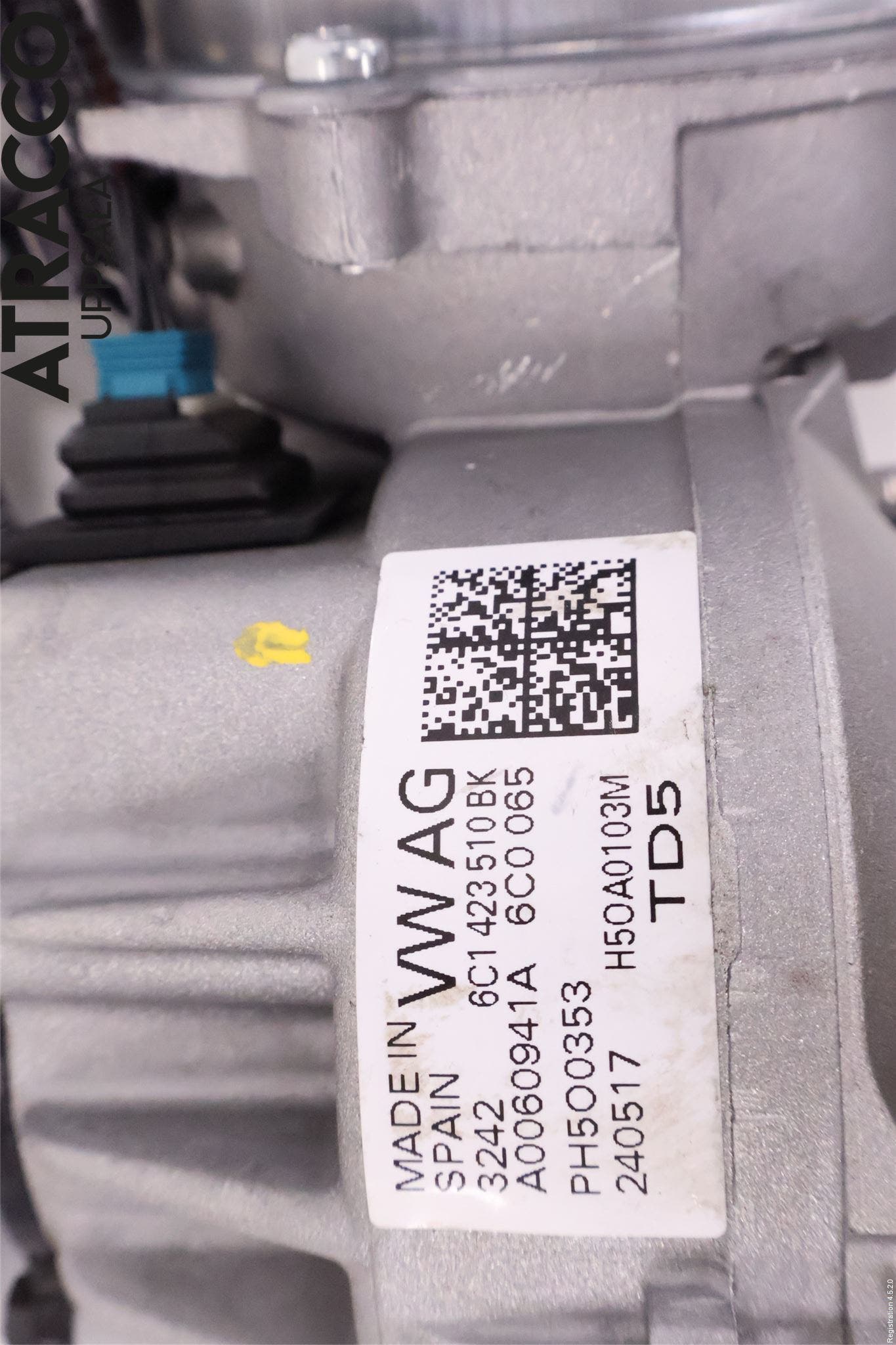 Volkswagen VW POLO 10-17 Rattaxelagg Med Inb Servo