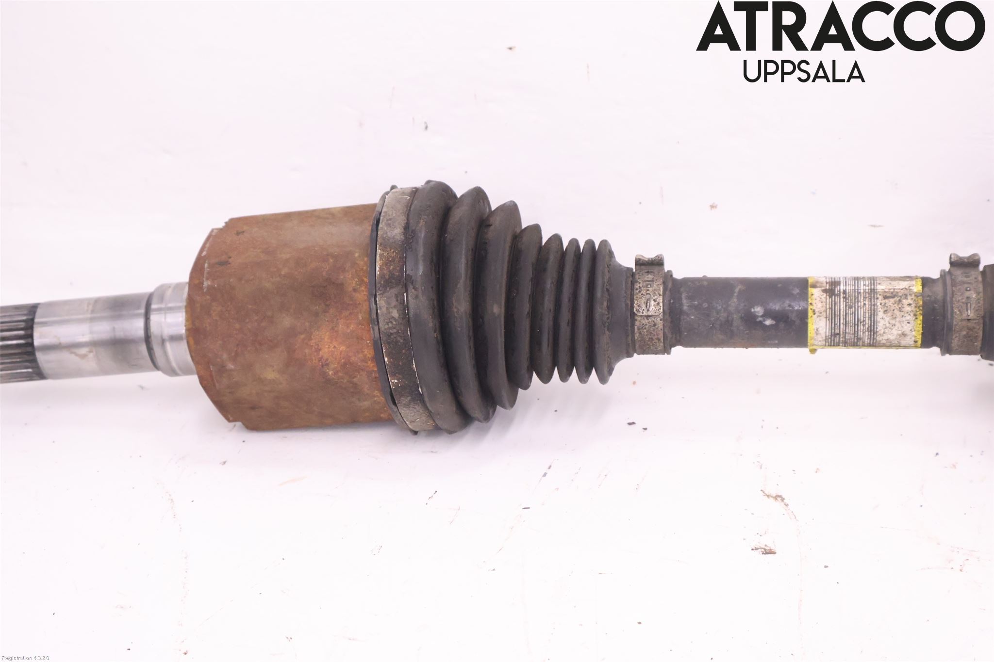 Opel MERIVA B 10-17 Drivaxel Fram Vänster