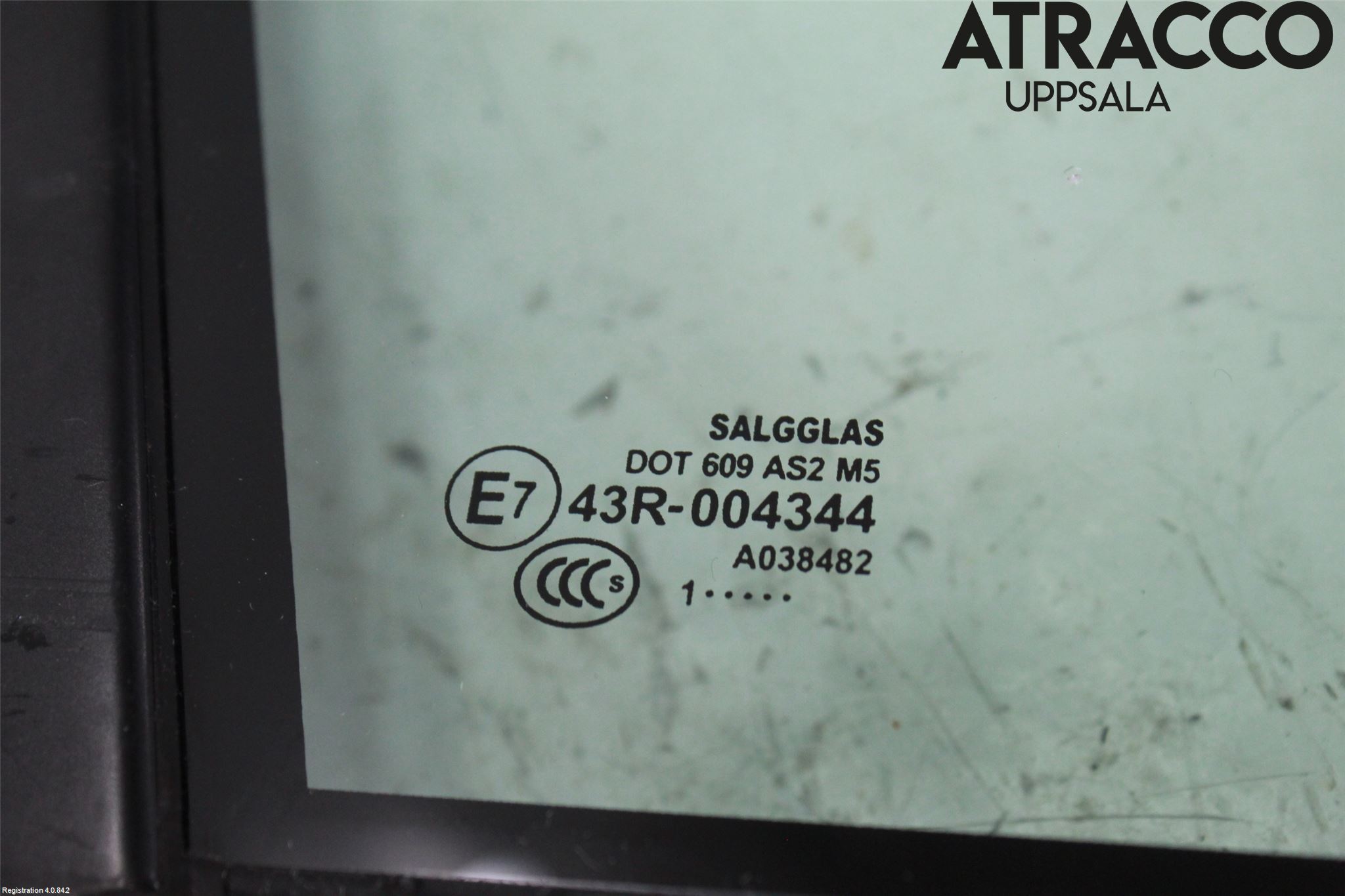 Porsche CAYENNE 03- Dörruta Bak Lilla Hö