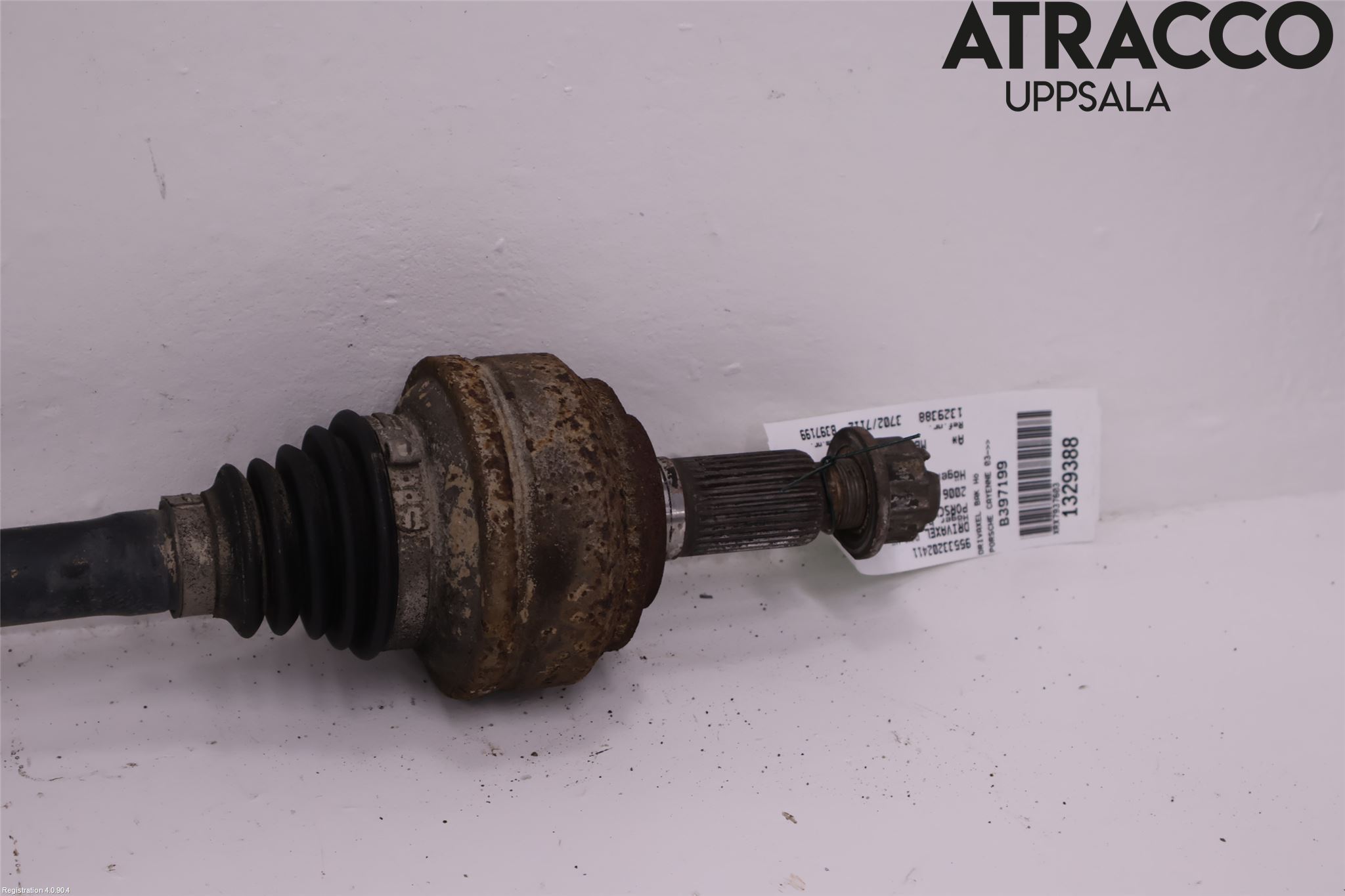 Porsche CAYENNE 03- Drivaxel Bak Höger