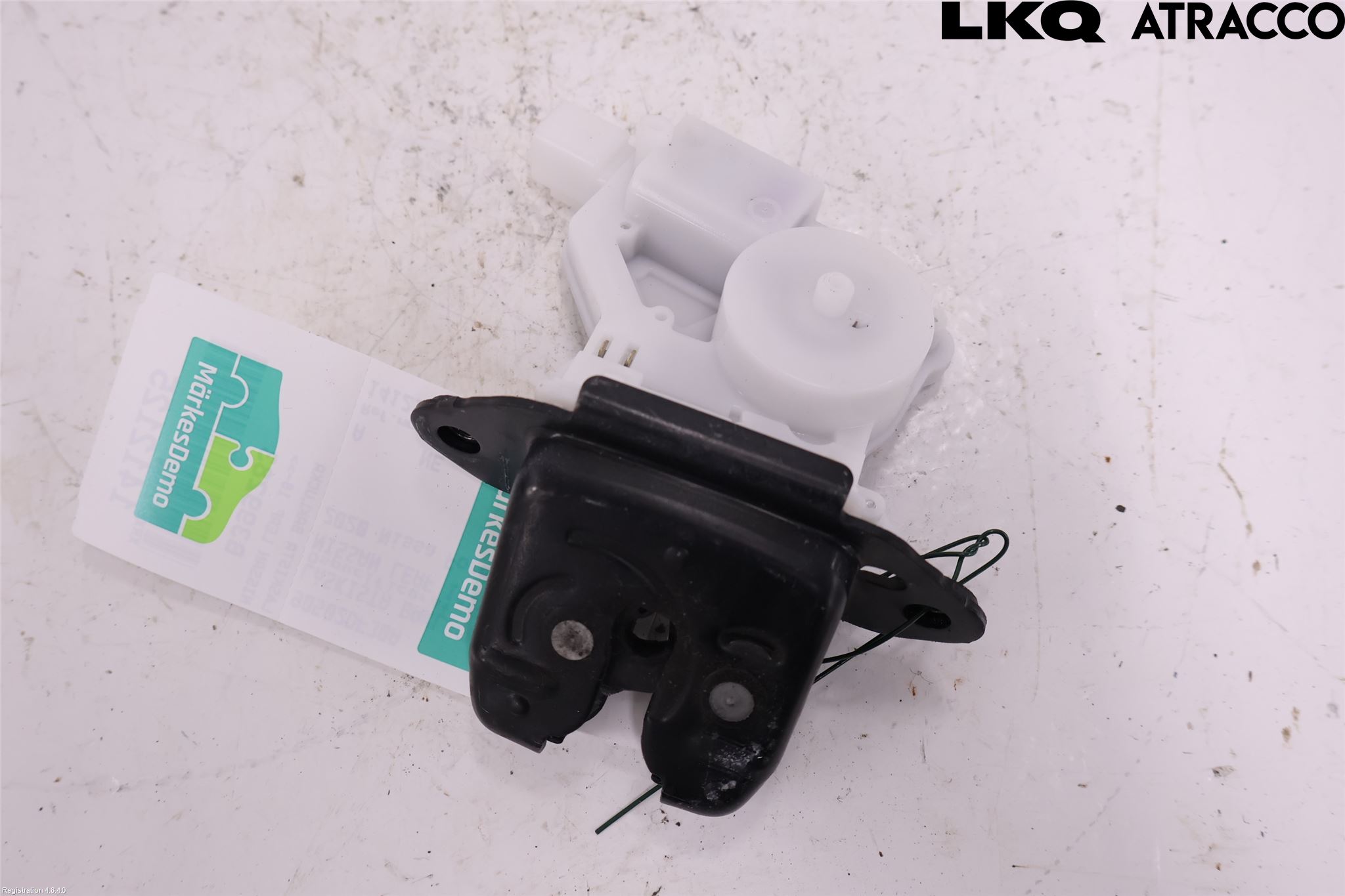 Nissan LEAF 18- Låskista Baklucka