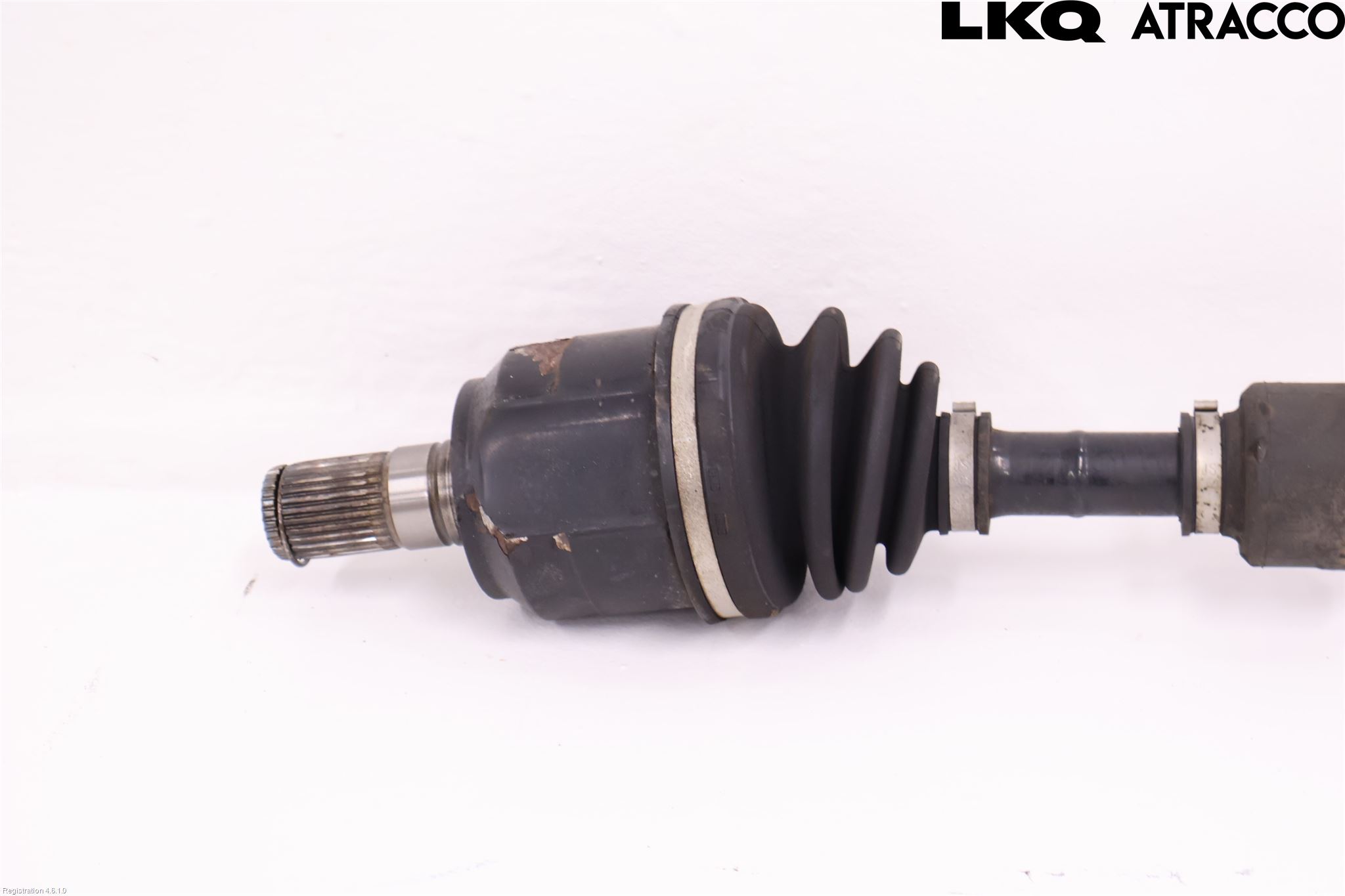 Hyundai i40 08-15 Drivaxel Fram Vänster