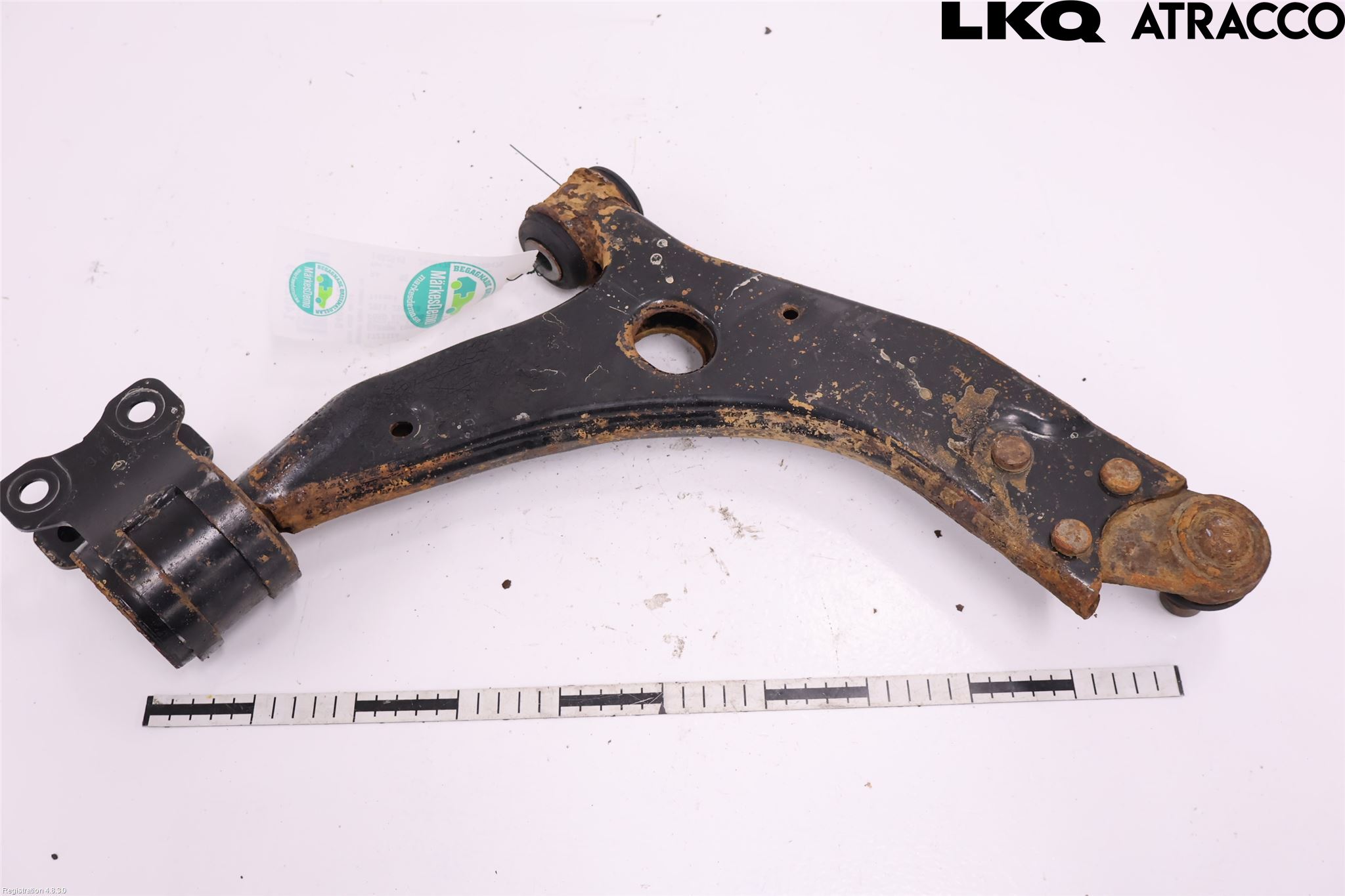 Ford KUGA 08-12 Bärarm Fram Undre Vä