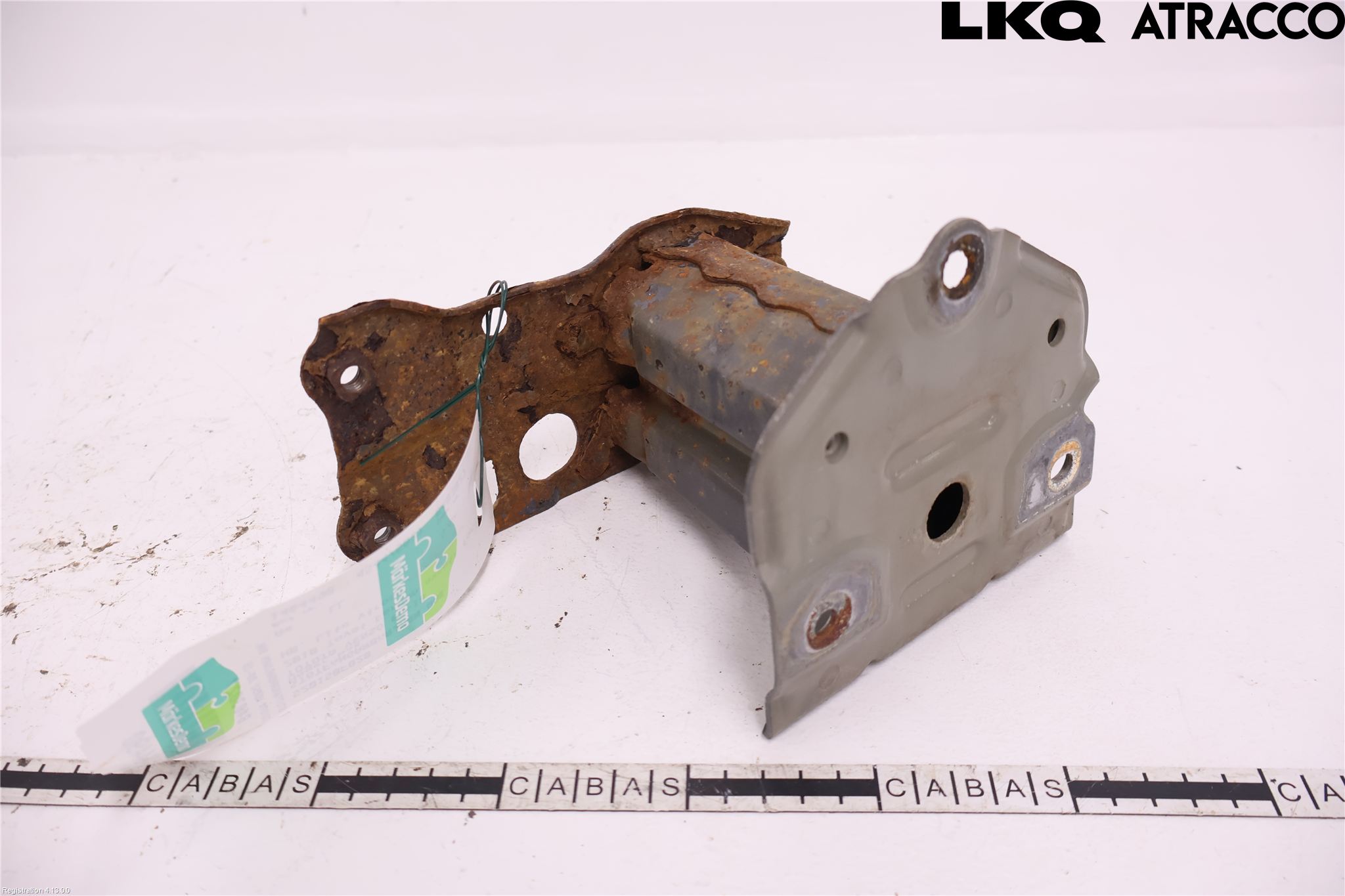 Toyota VERSO 09-18 Stötfångarbärjärn Bak