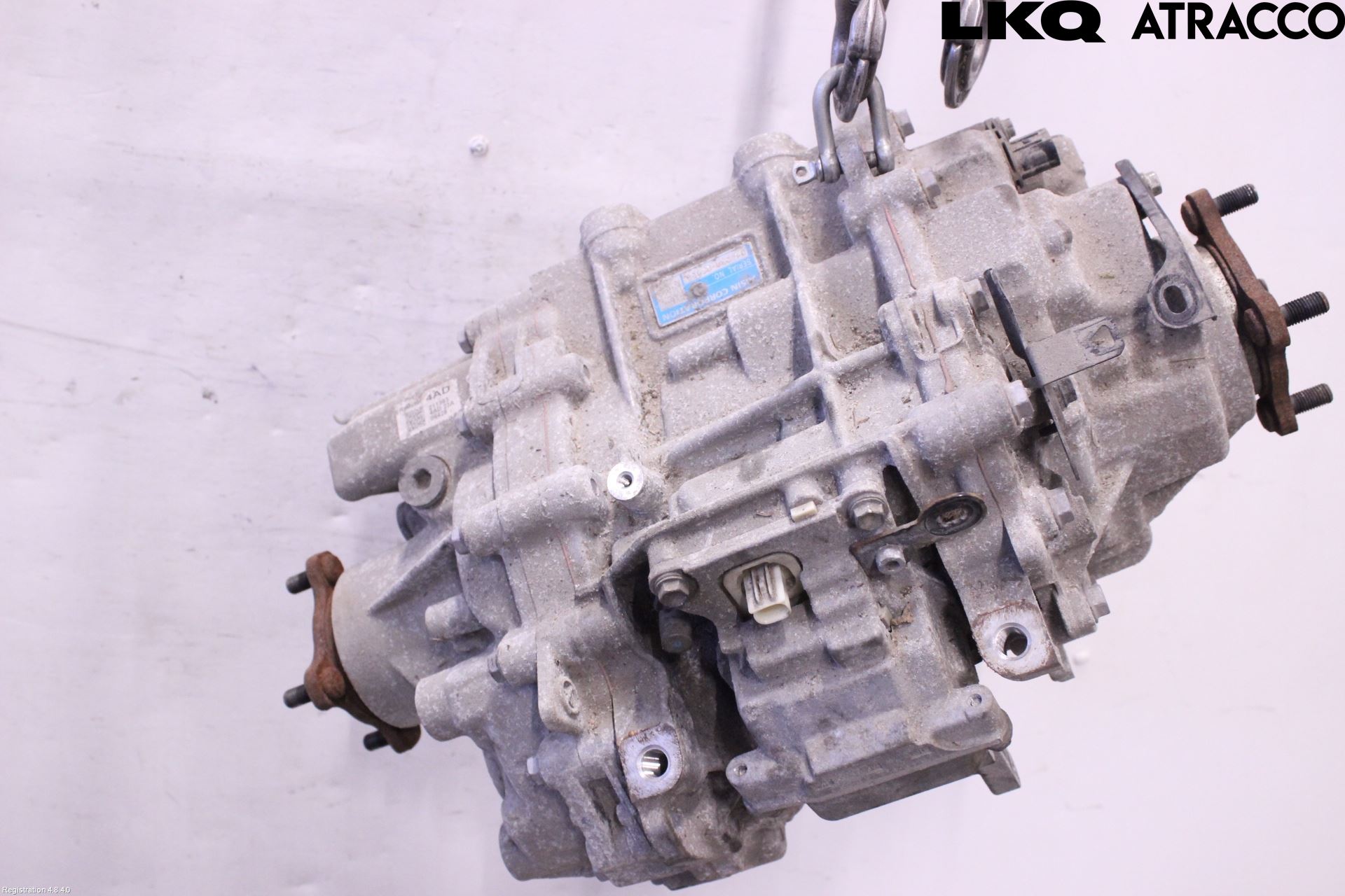 Toyota COROLLA CROSS XG10 22- Motor Elektrisk Bak