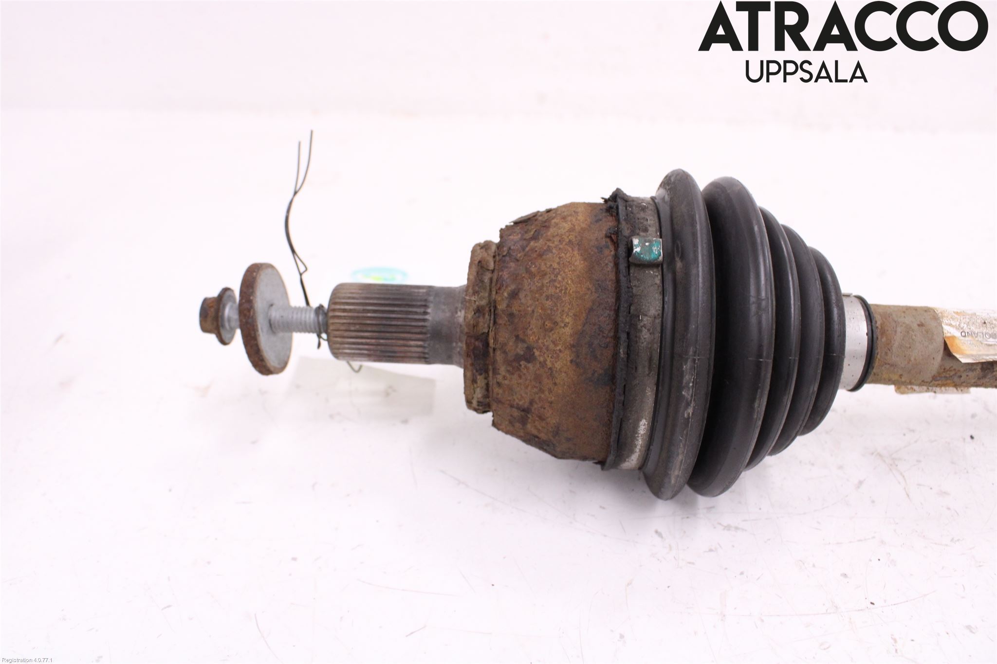 Ford FOCUS 08-11 Drivaxel Fram Vänster