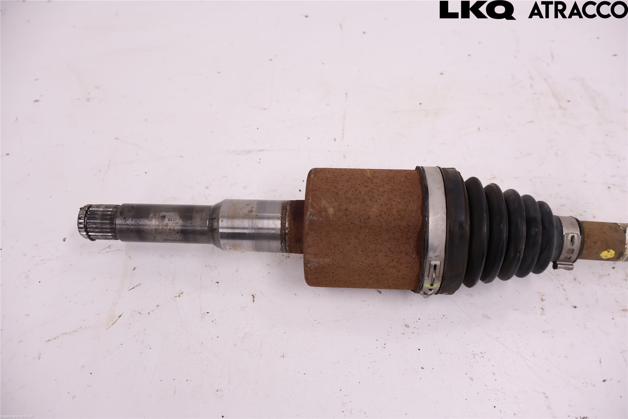 Ford FOCUS 19- Drivaxel Fram Vänster