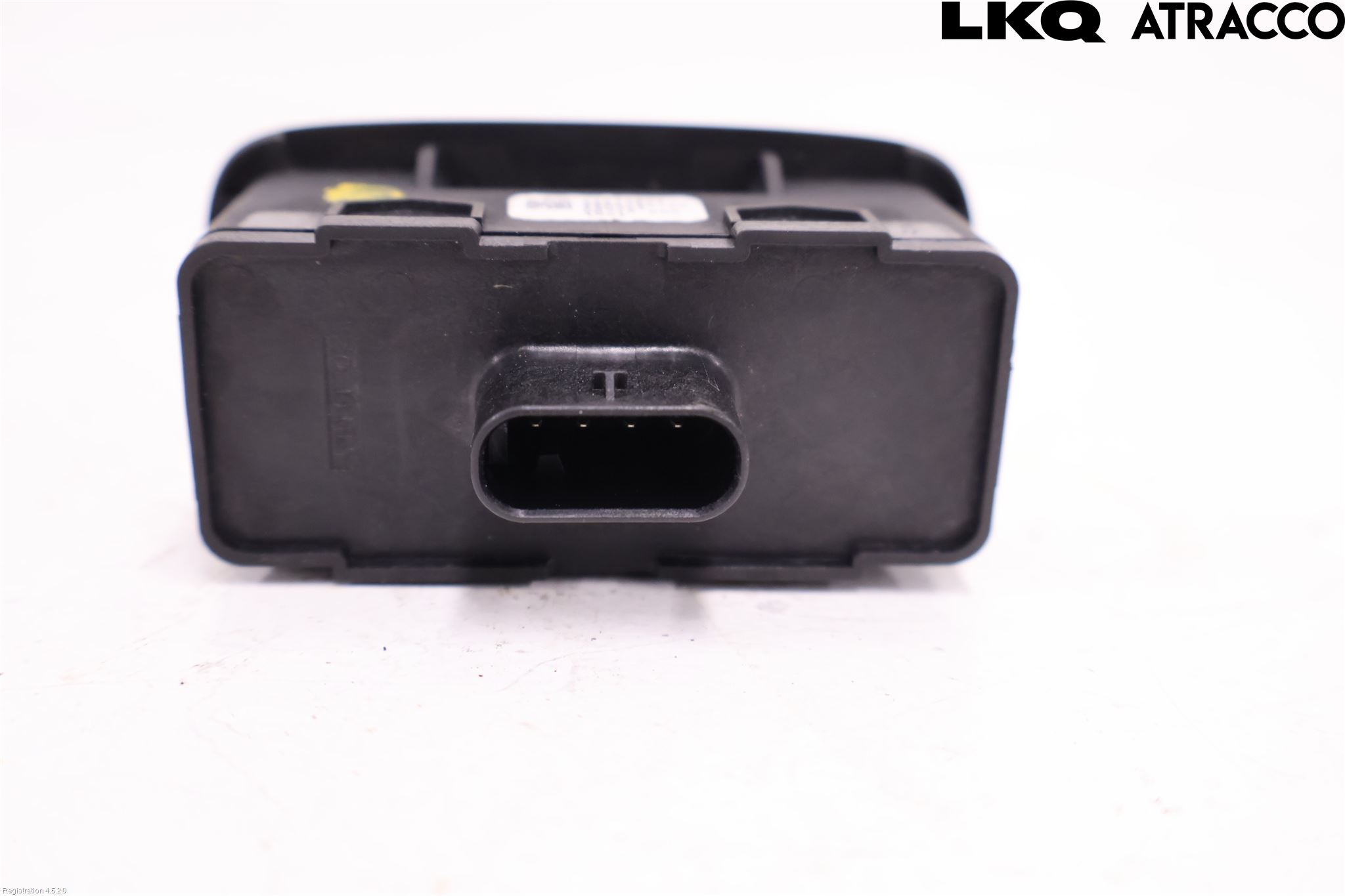 Volvo XC40/RECHARGE 18- Strömställare Baklucka