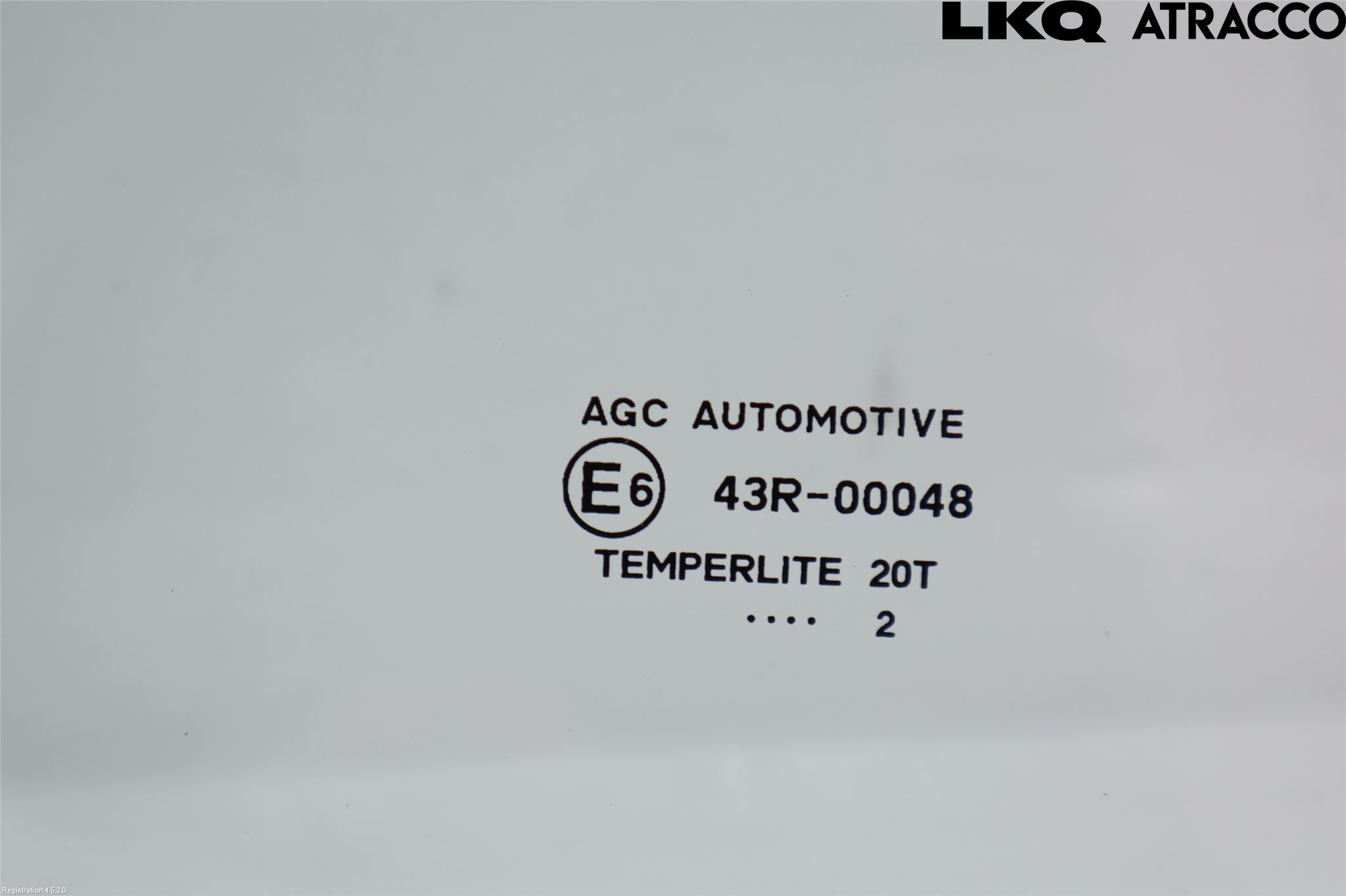 Toyota YARIS XP21 20- Dörruta Bak Höger