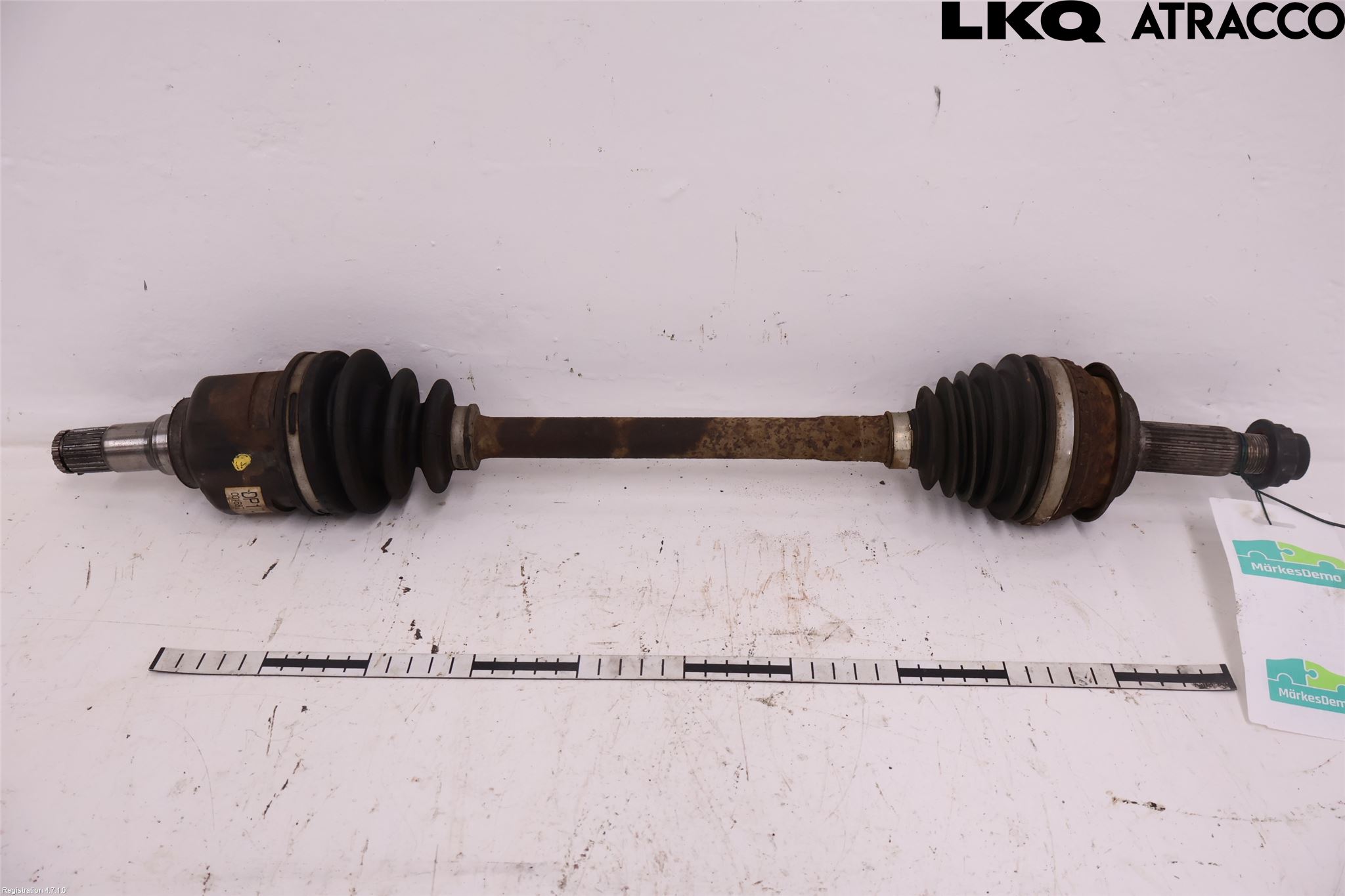 Toyota VERSO-S 11-16 Drivaxel Fram Vänster