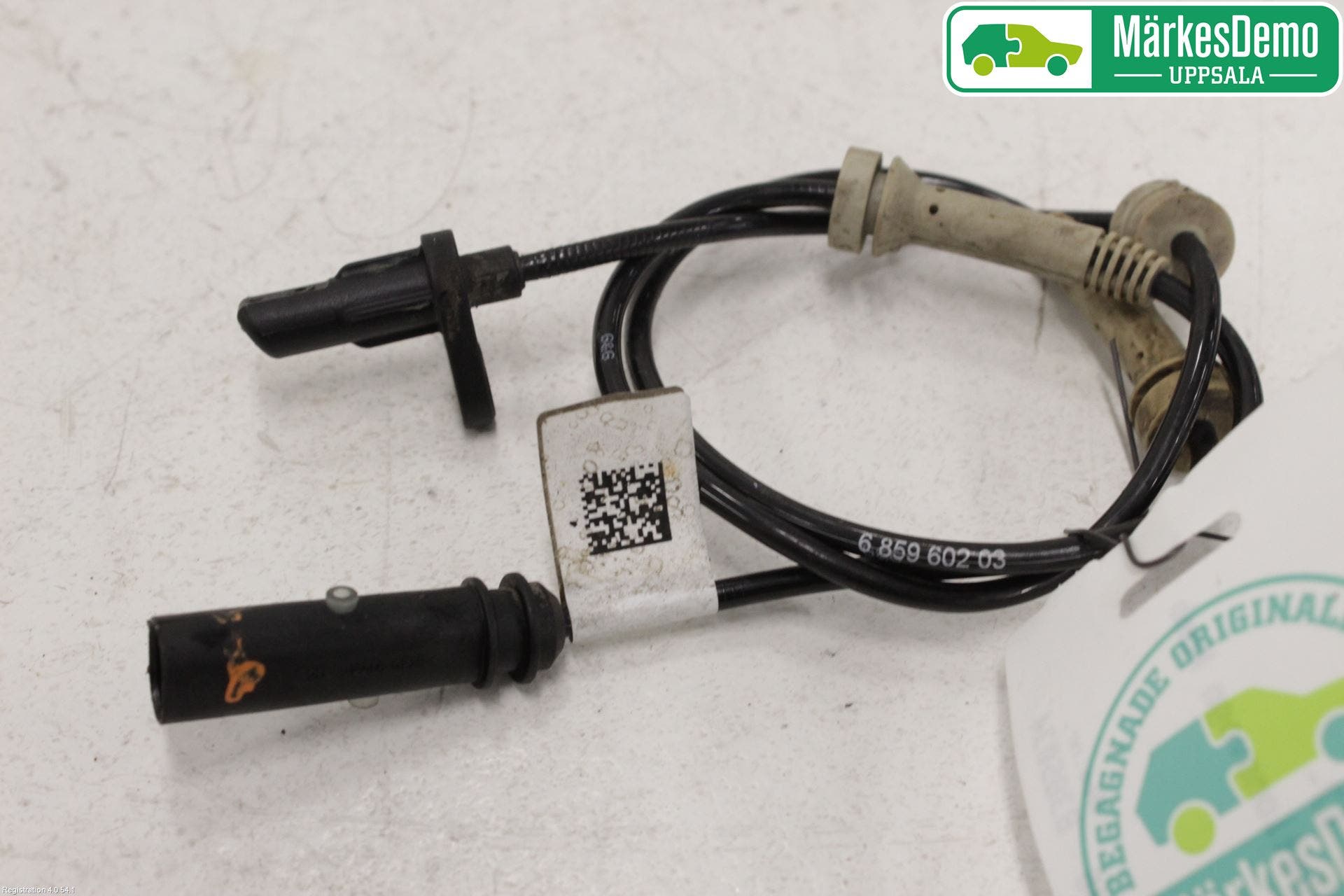BMW 5 G30/G31/F90 17-23 Abs Sensor