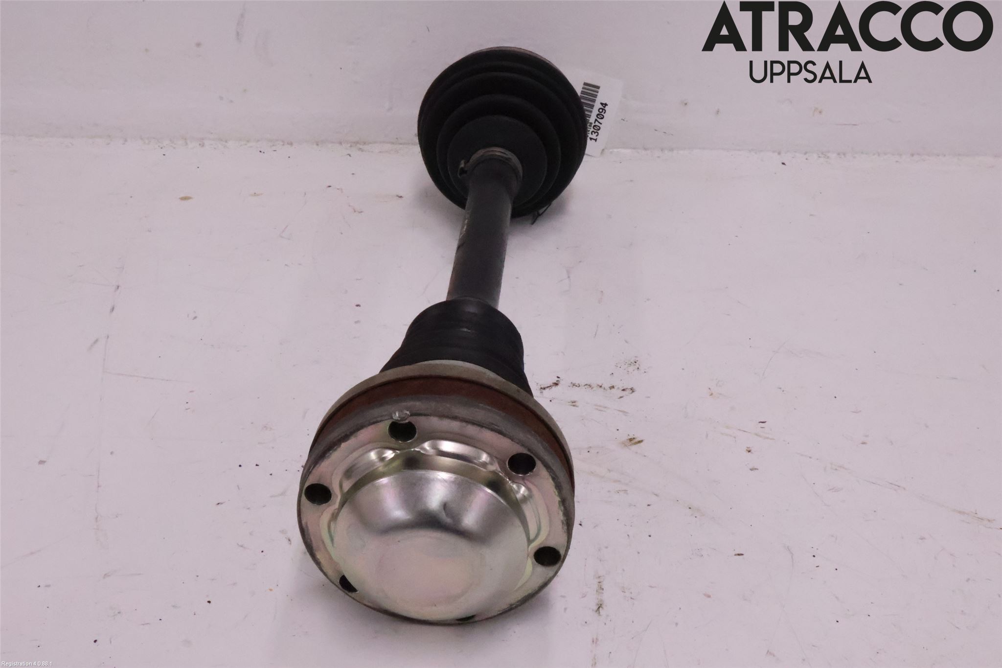 Volkswagen VW CADDY 11-15 Drivaxel Fram Vänster