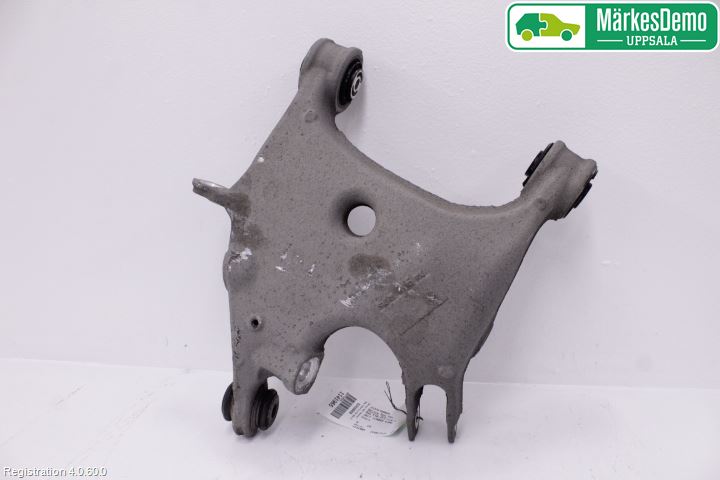 BMW 5 F10/F11/F18 09-17 Bärarm Bak Vänster