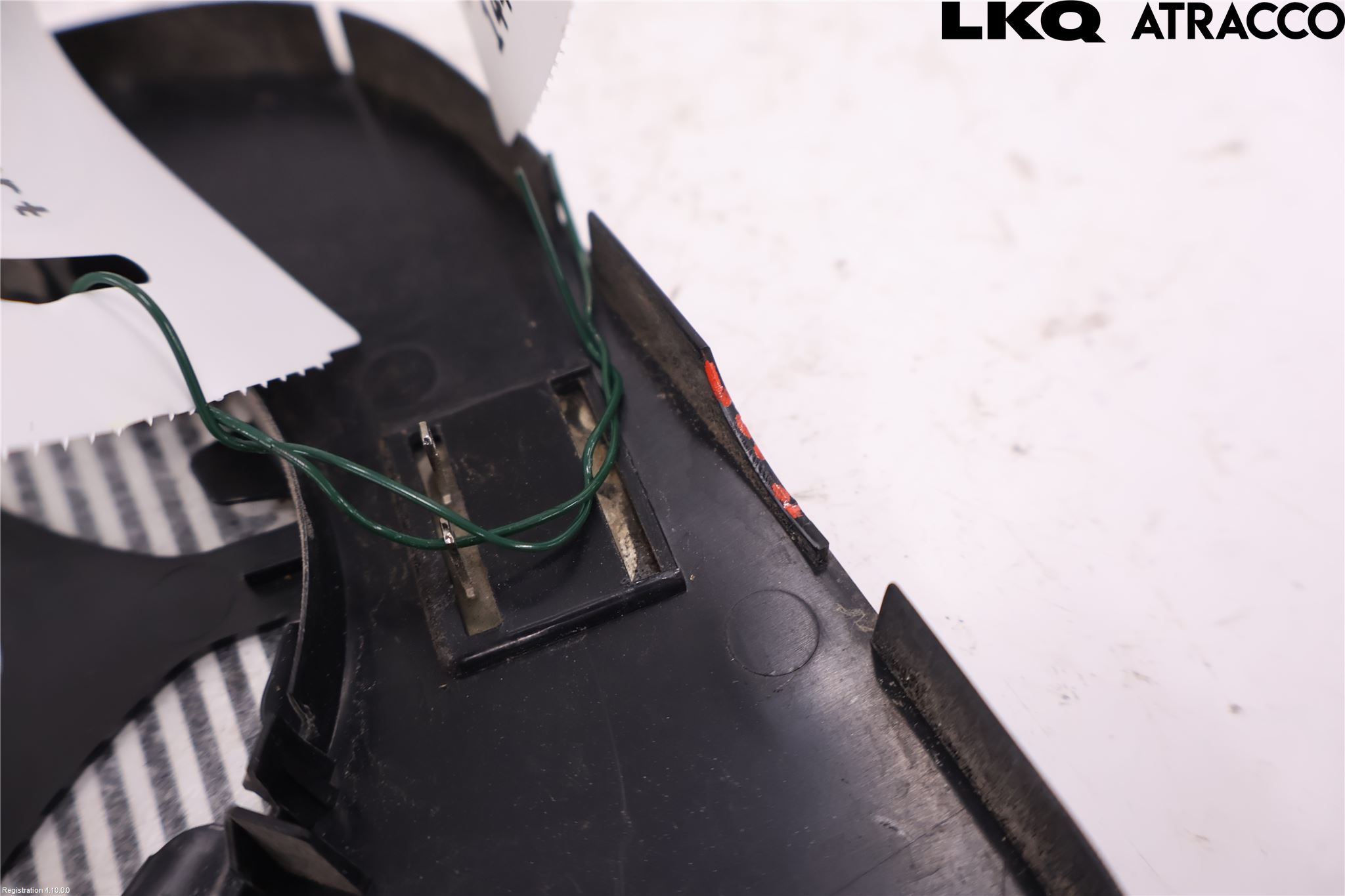 Peugeot PARTNER 16-18 Spegelglas Vä