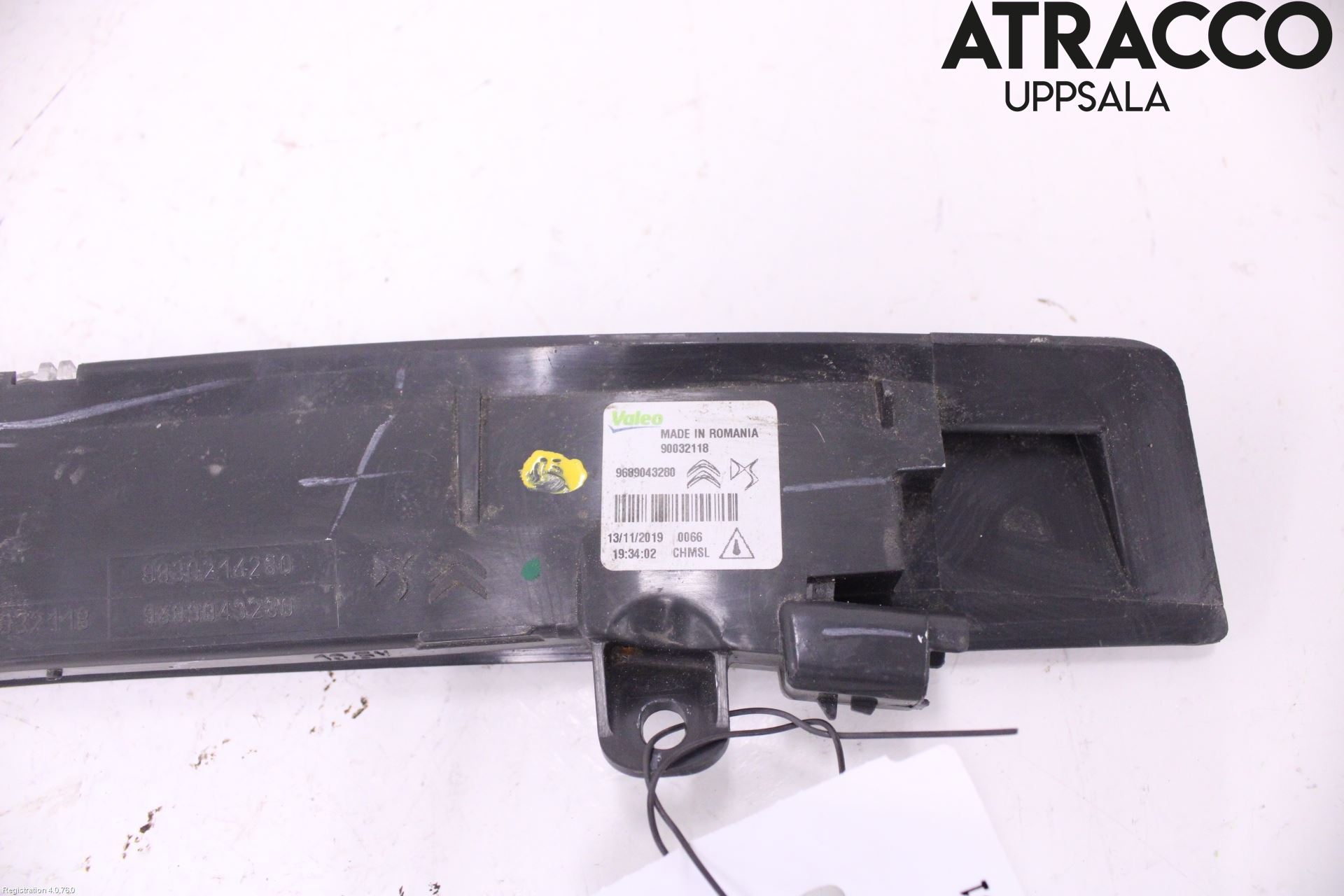 Opel CORSA F, CORSA-E 20- Bromsljus Bakruta