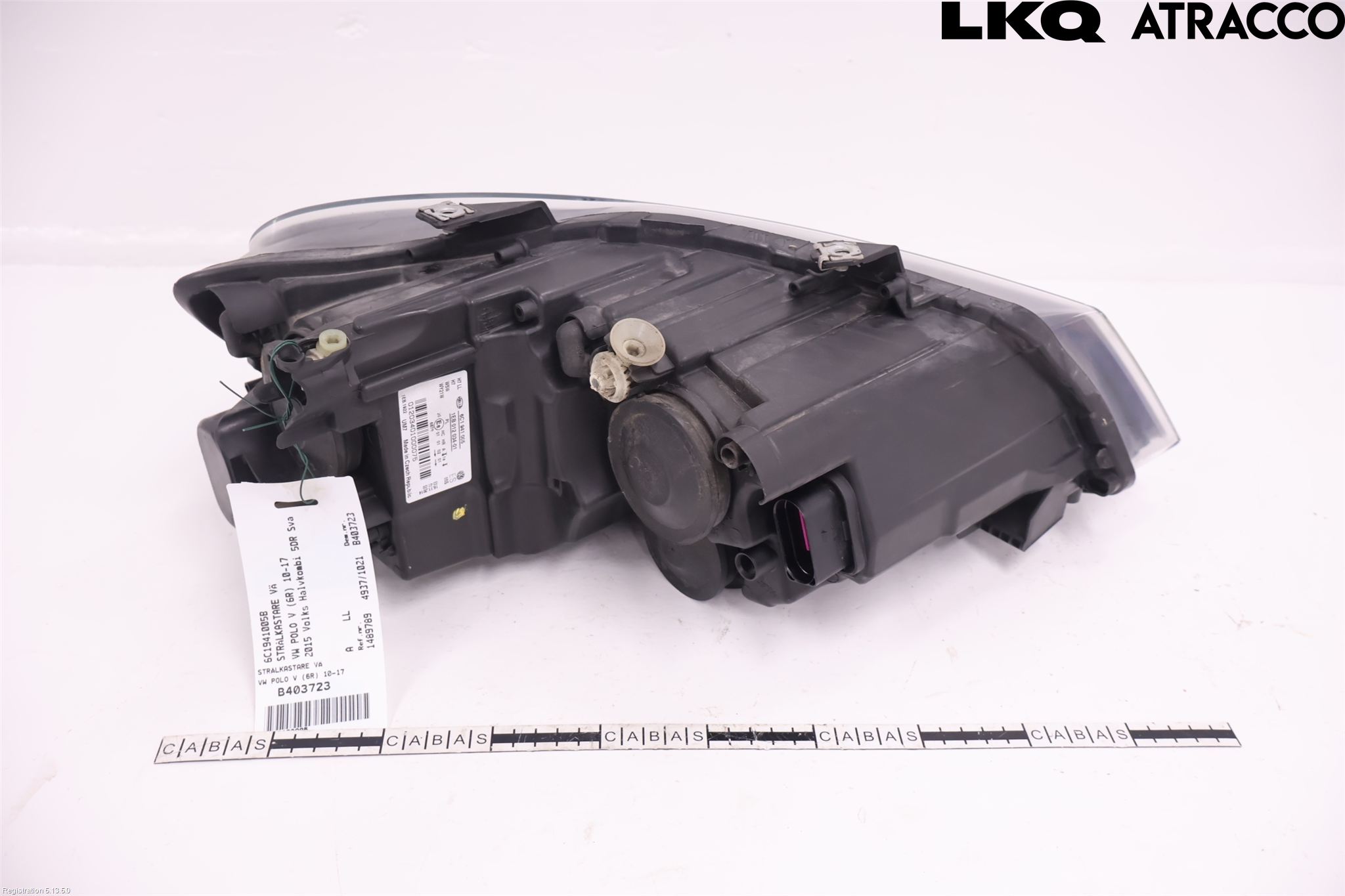 Volkswagen VW POLO 10-17 Strålkastare Vänster