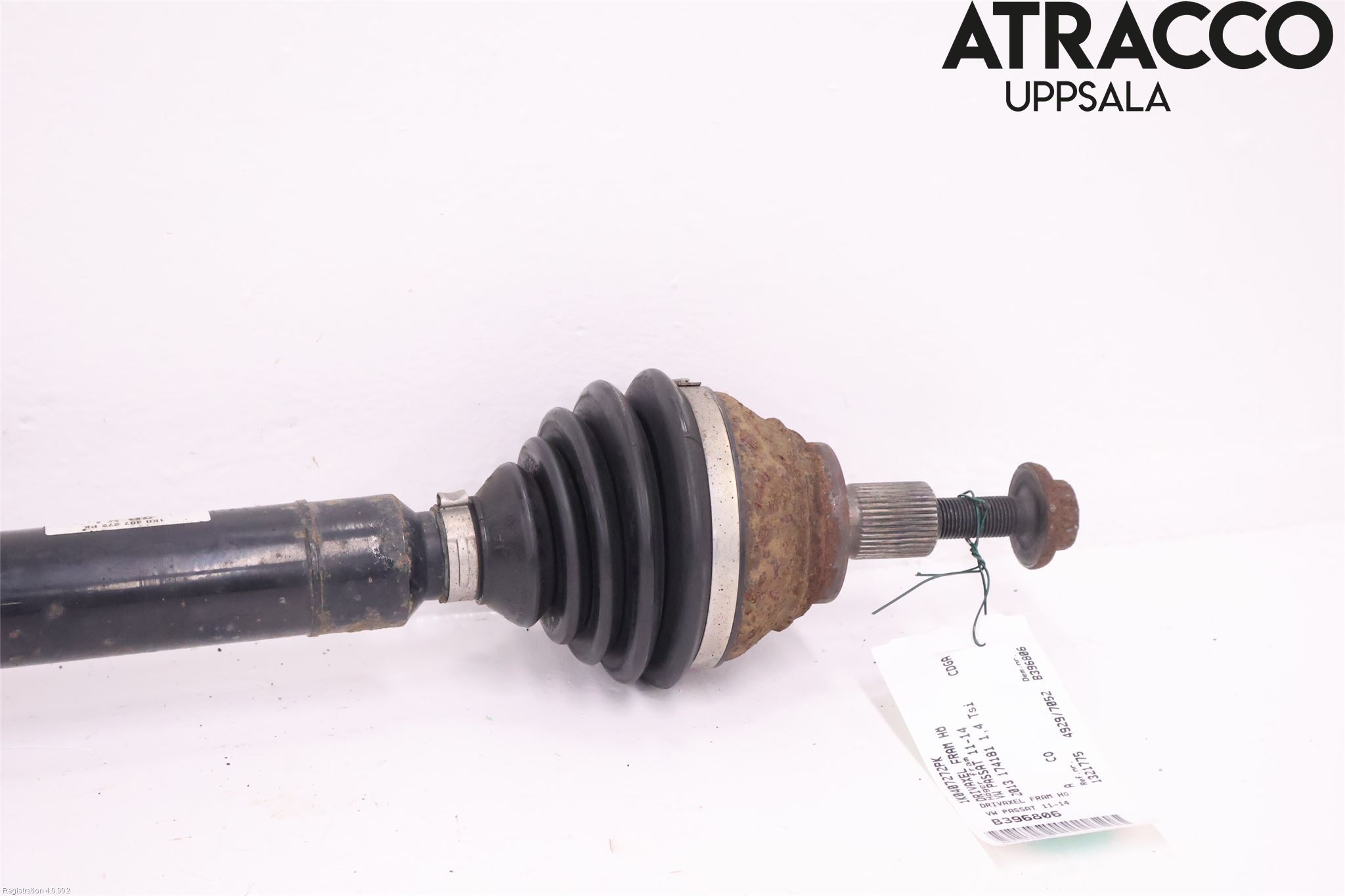 Volkswagen VW PASSAT 11-14 Drivaxel Fram Höger
