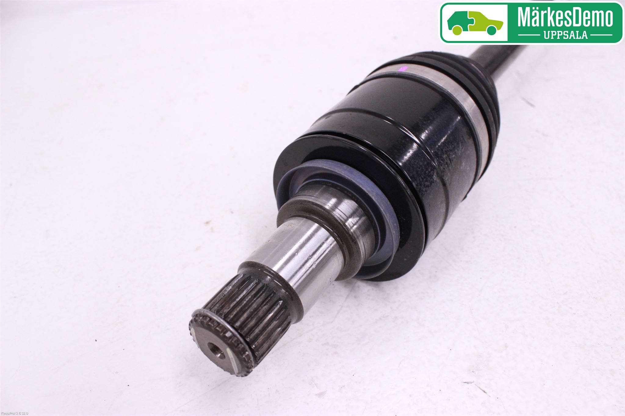 Mini COUNTRYMAN F60 17-23 Drivaxel Bak Vänster