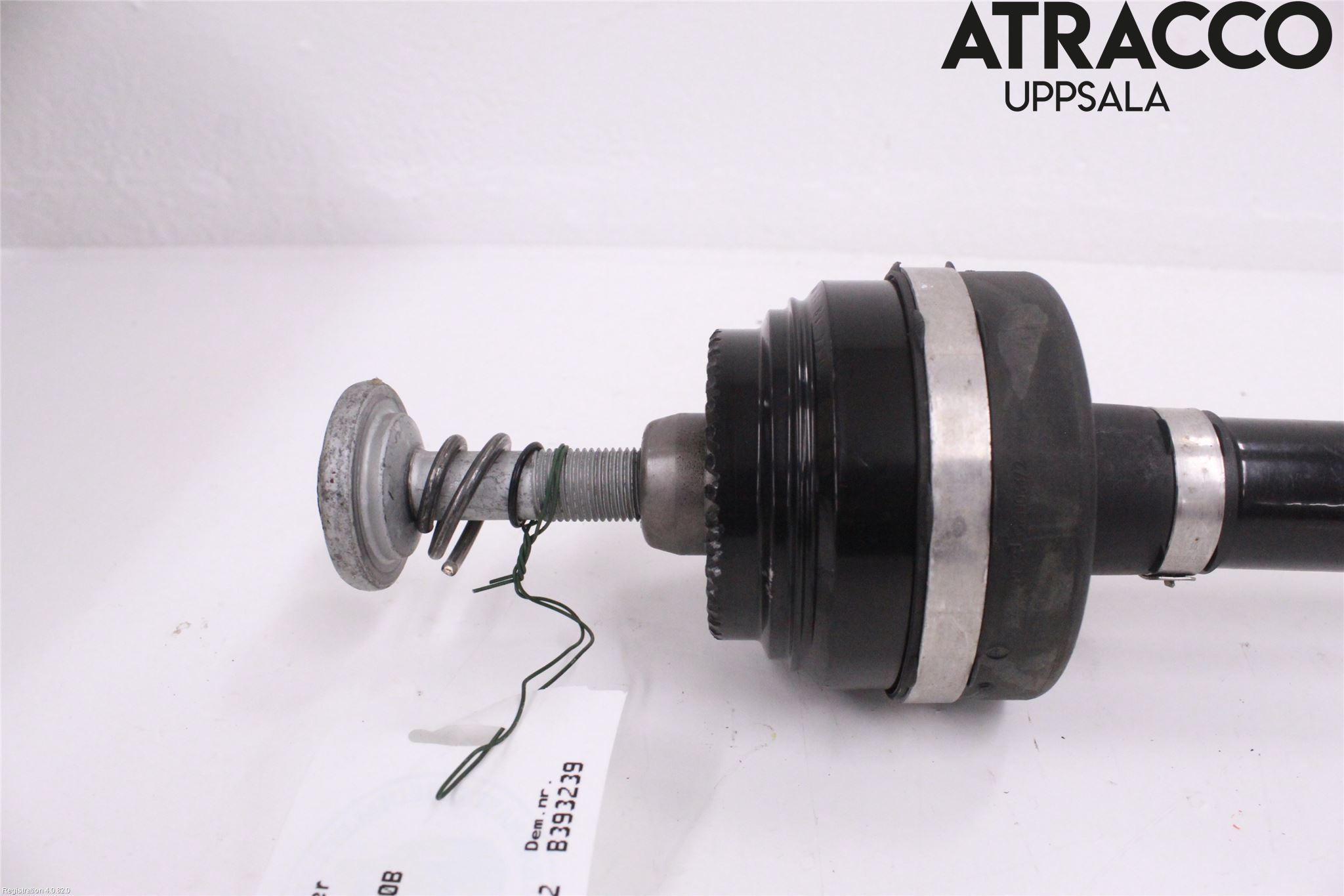 BMW 5 G30/G31/F90 17-23 Drivaxel Bak Höger